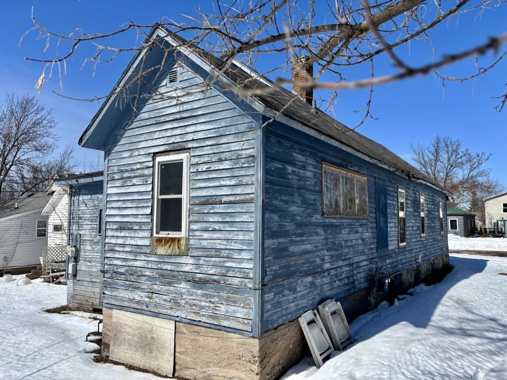 208 E WISCONSIN AVENUE, Tomahawk, Wisconsin 54487, 3 Bedrooms Bedrooms, ,1 BathroomBathrooms,Residential,For Sale,208 E WISCONSIN AVENUE,22601096