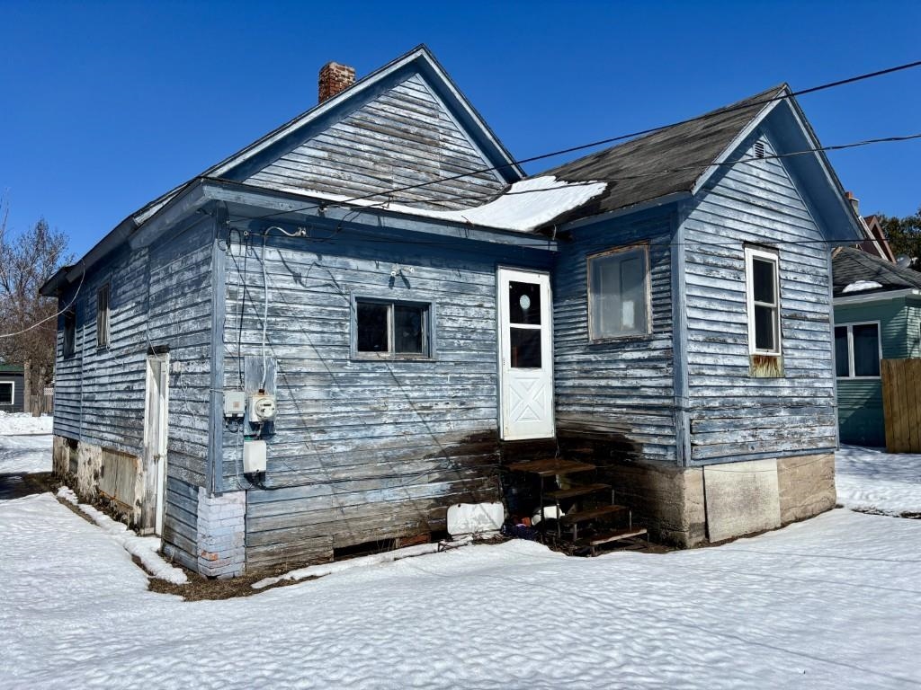 208 E WISCONSIN AVENUE, Tomahawk, Wisconsin 54487, 3 Bedrooms Bedrooms, ,1 BathroomBathrooms,Residential,For Sale,208 E WISCONSIN AVENUE,22601096