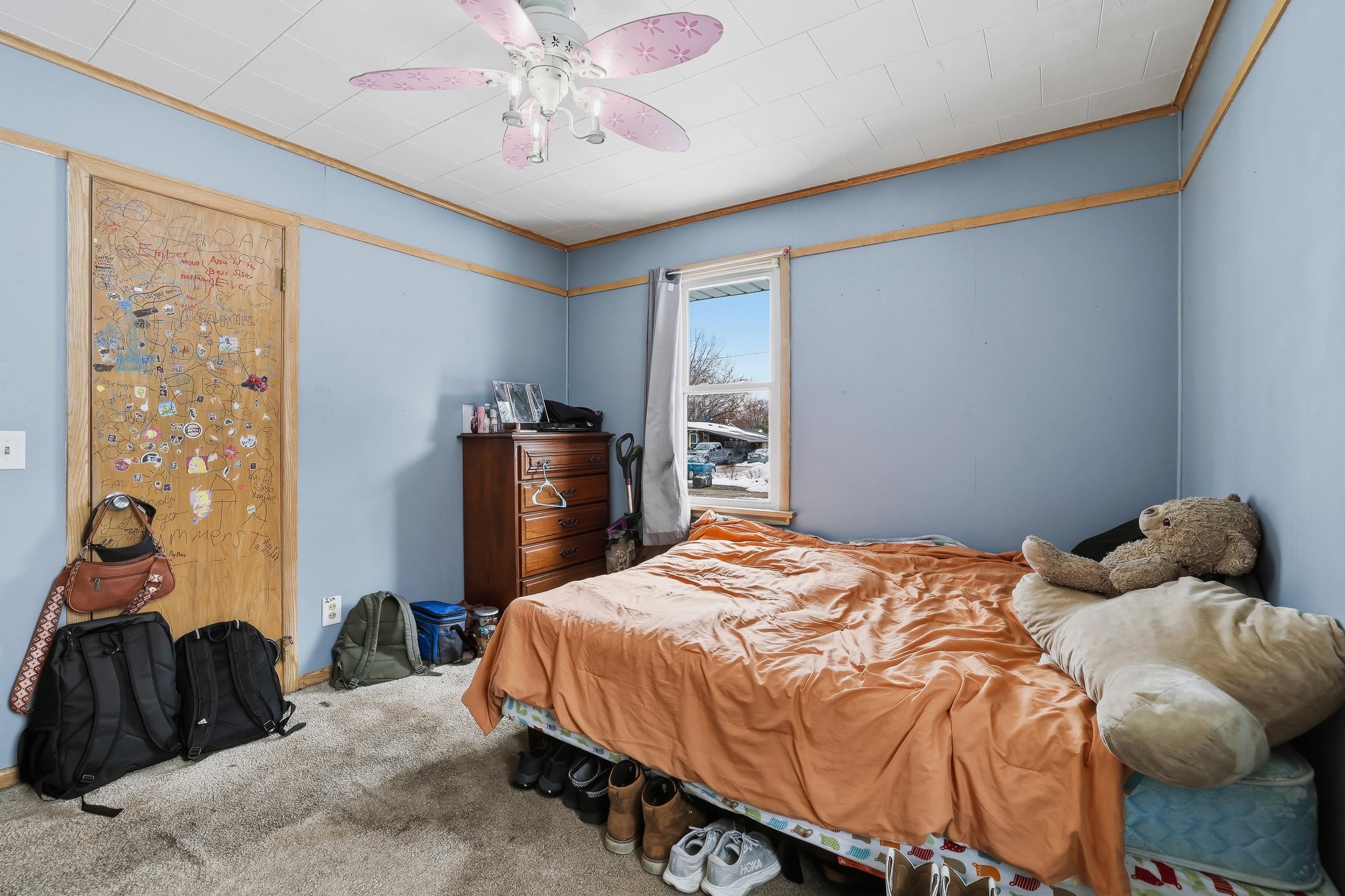 1915 SCHOOL STREET, Stevens Point, Wisconsin 54481, 3 Bedrooms Bedrooms, ,2 BathroomsBathrooms,Residential,For Sale,1915 SCHOOL STREET,22601097