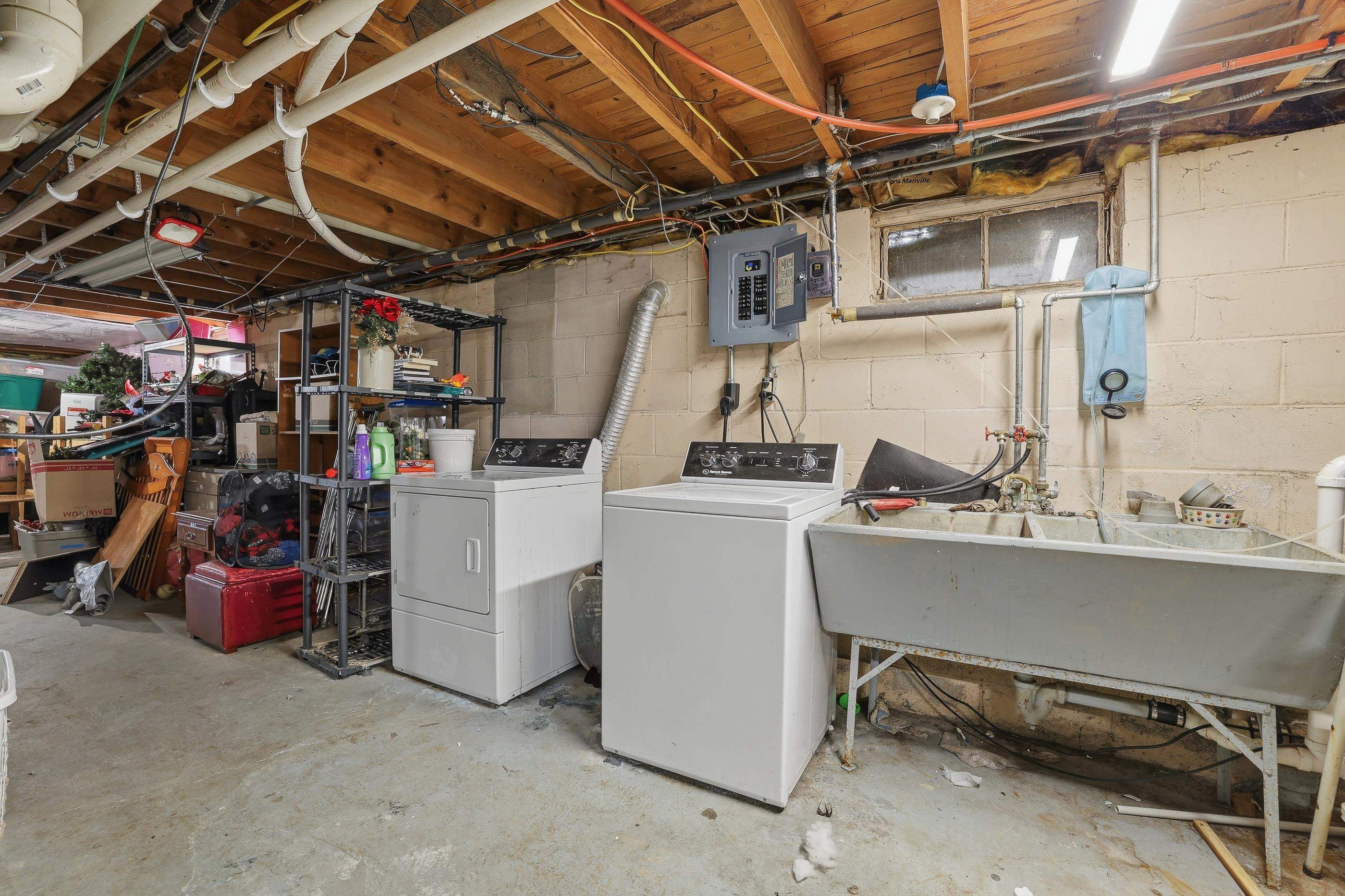 1915 SCHOOL STREET, Stevens Point, Wisconsin 54481, 3 Bedrooms Bedrooms, ,2 BathroomsBathrooms,Residential,For Sale,1915 SCHOOL STREET,22601097