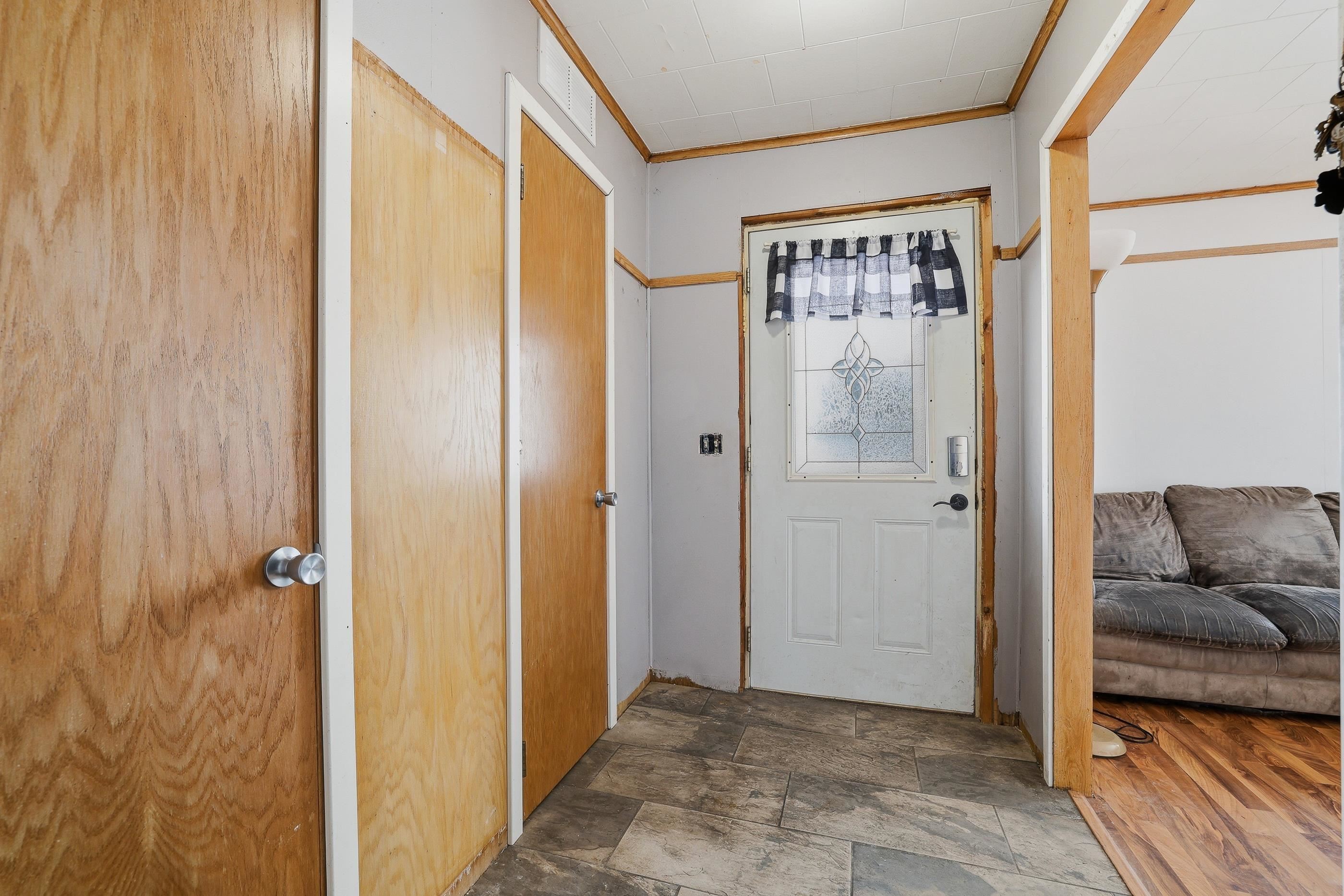 1915 SCHOOL STREET, Stevens Point, Wisconsin 54481, 3 Bedrooms Bedrooms, ,2 BathroomsBathrooms,Residential,For Sale,1915 SCHOOL STREET,22601097