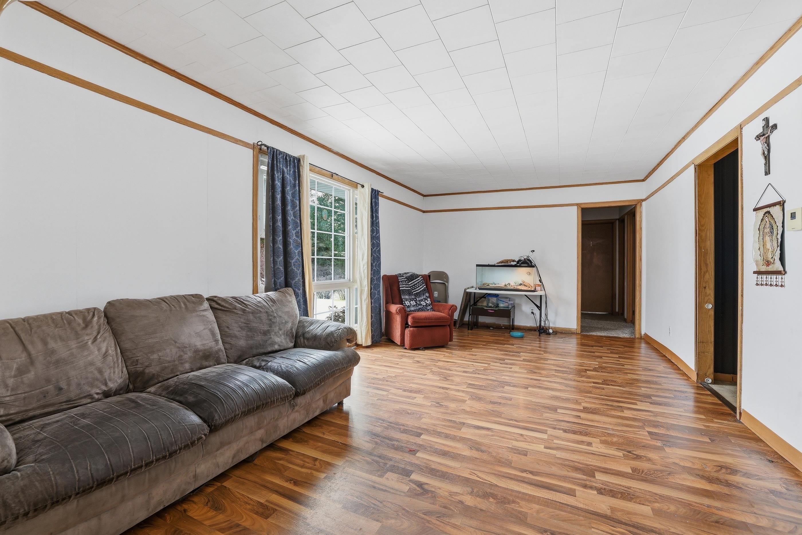 1915 SCHOOL STREET, Stevens Point, Wisconsin 54481, 3 Bedrooms Bedrooms, ,2 BathroomsBathrooms,Residential,For Sale,1915 SCHOOL STREET,22601097
