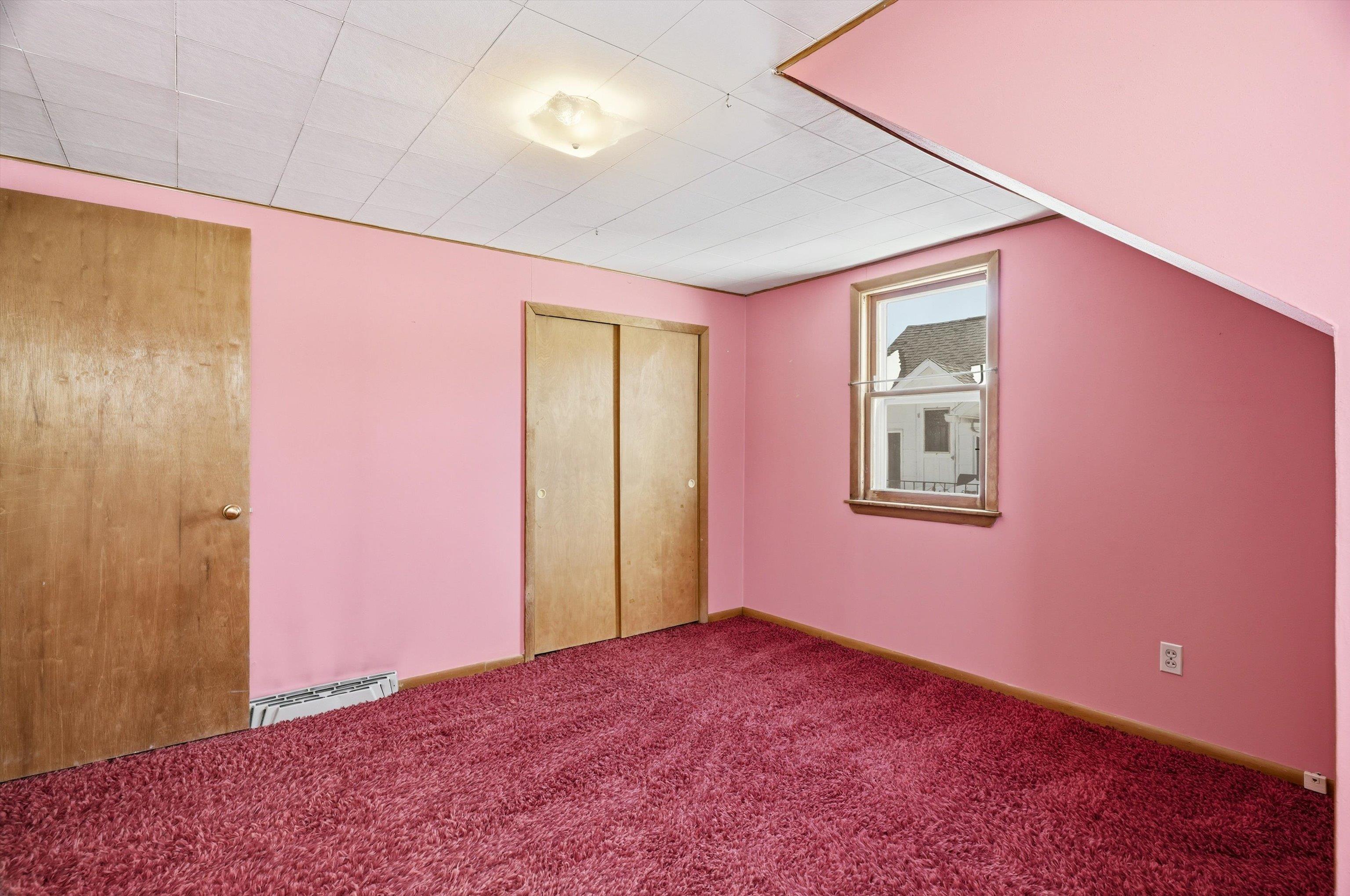 1113 E 4TH STREET, Marshfield, Wisconsin 54449, 3 Bedrooms Bedrooms, ,1 BathroomBathrooms,Residential,For Sale,1113 E 4TH STREET,22601101