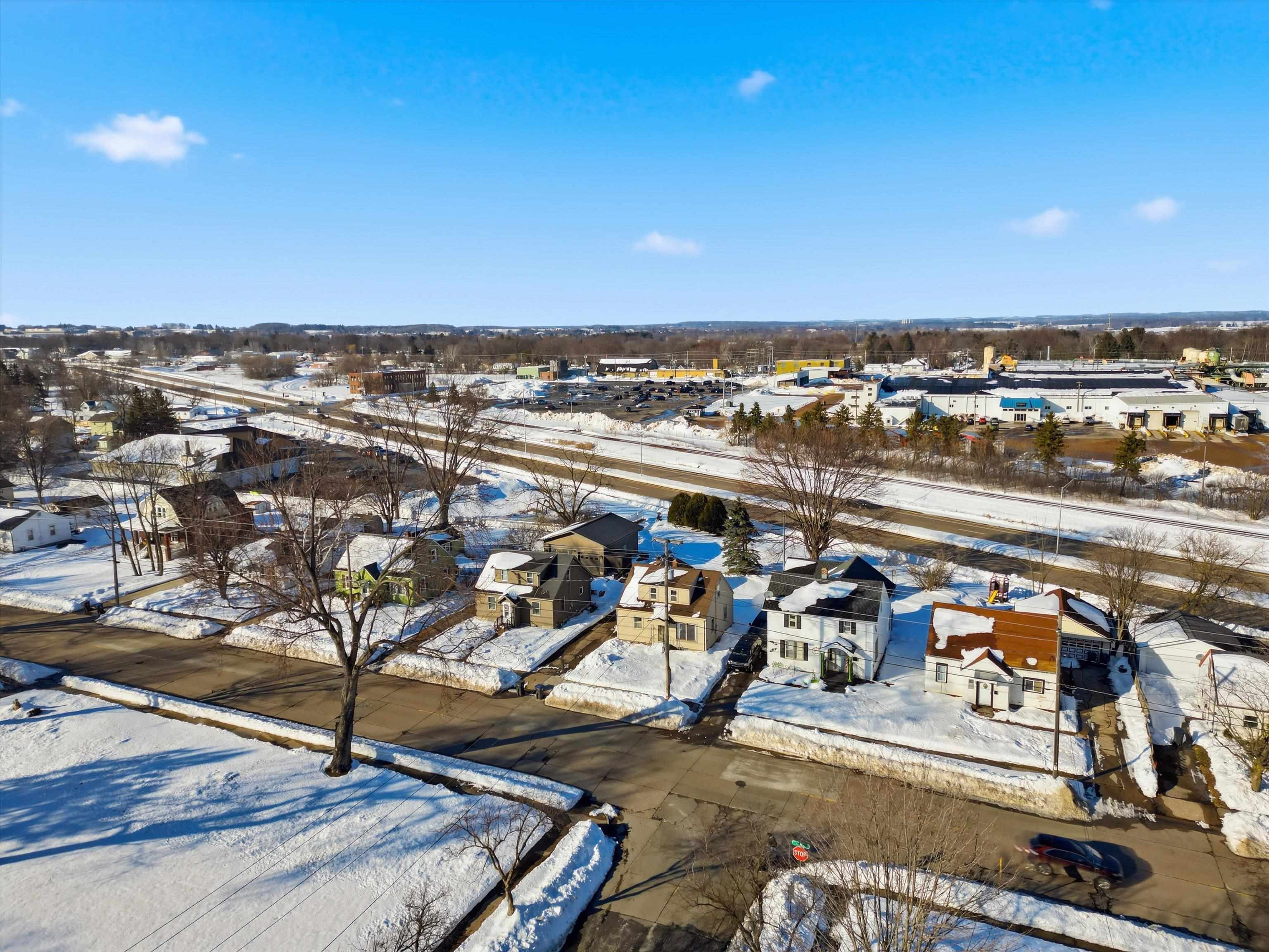 1113 E 4TH STREET, Marshfield, Wisconsin 54449, 3 Bedrooms Bedrooms, ,1 BathroomBathrooms,Residential,For Sale,1113 E 4TH STREET,22601101