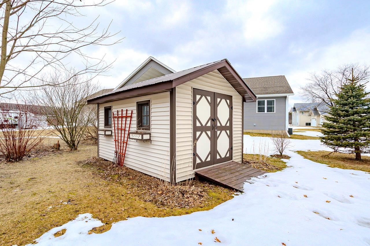 2175 PANIOLO ROAD, Kronenwetter, Wisconsin 54455, 4 Bedrooms Bedrooms, ,3 BathroomsBathrooms,Residential,For Sale,2175 PANIOLO ROAD,22601102