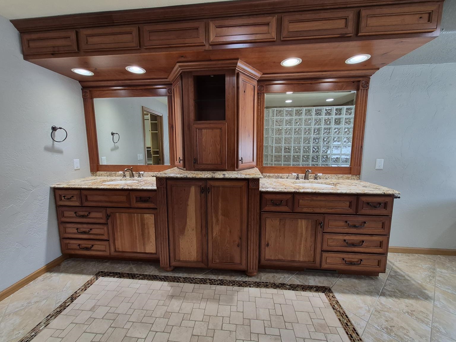 8268 HEGGELUND LANE, Marshfield, Wisconsin 54449, 3 Bedrooms Bedrooms, ,2 BathroomsBathrooms,Residential,For Sale,8268 HEGGELUND LANE,22601107