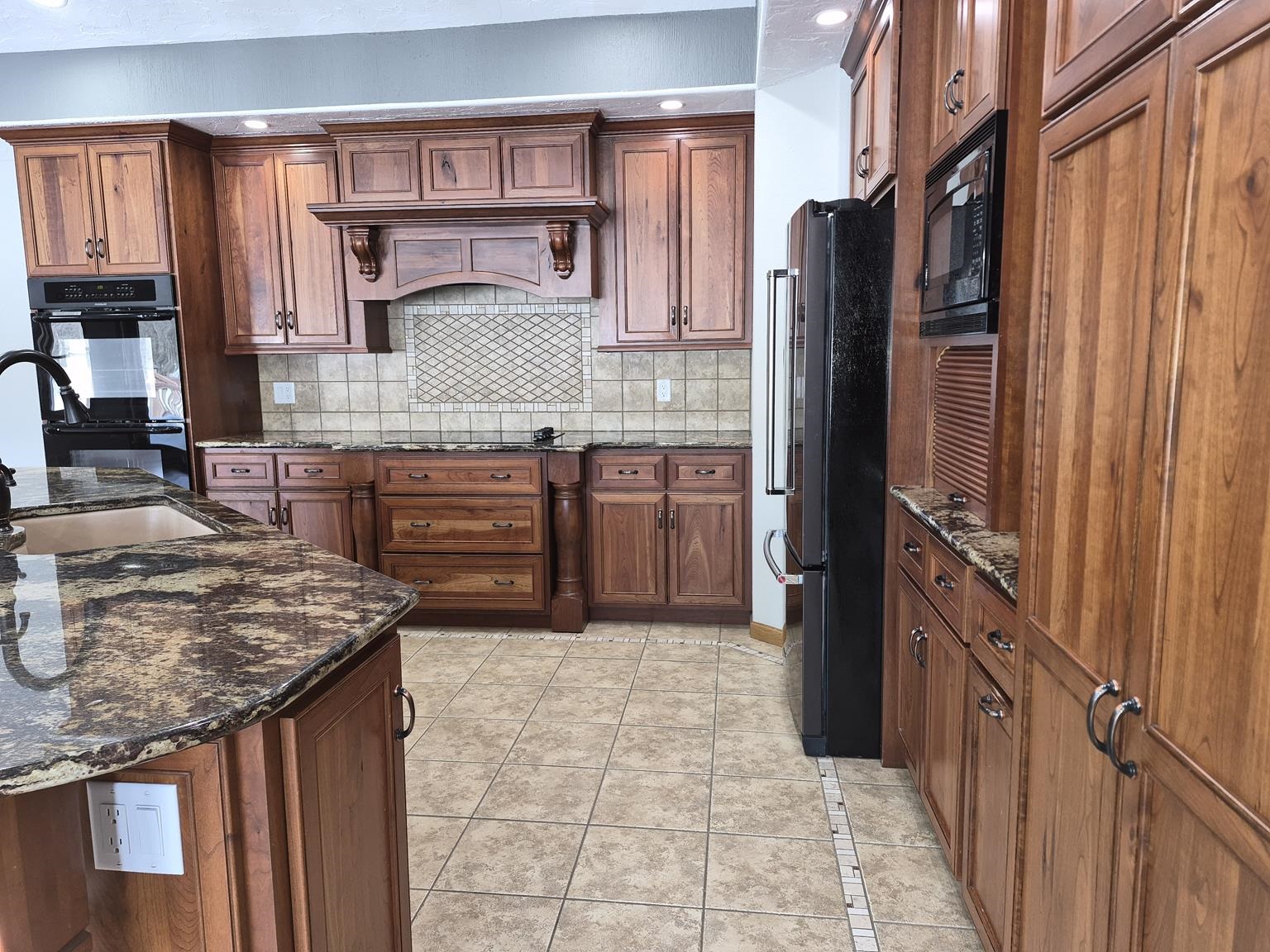 8268 HEGGELUND LANE, Marshfield, Wisconsin 54449, 3 Bedrooms Bedrooms, ,2 BathroomsBathrooms,Residential,For Sale,8268 HEGGELUND LANE,22601107