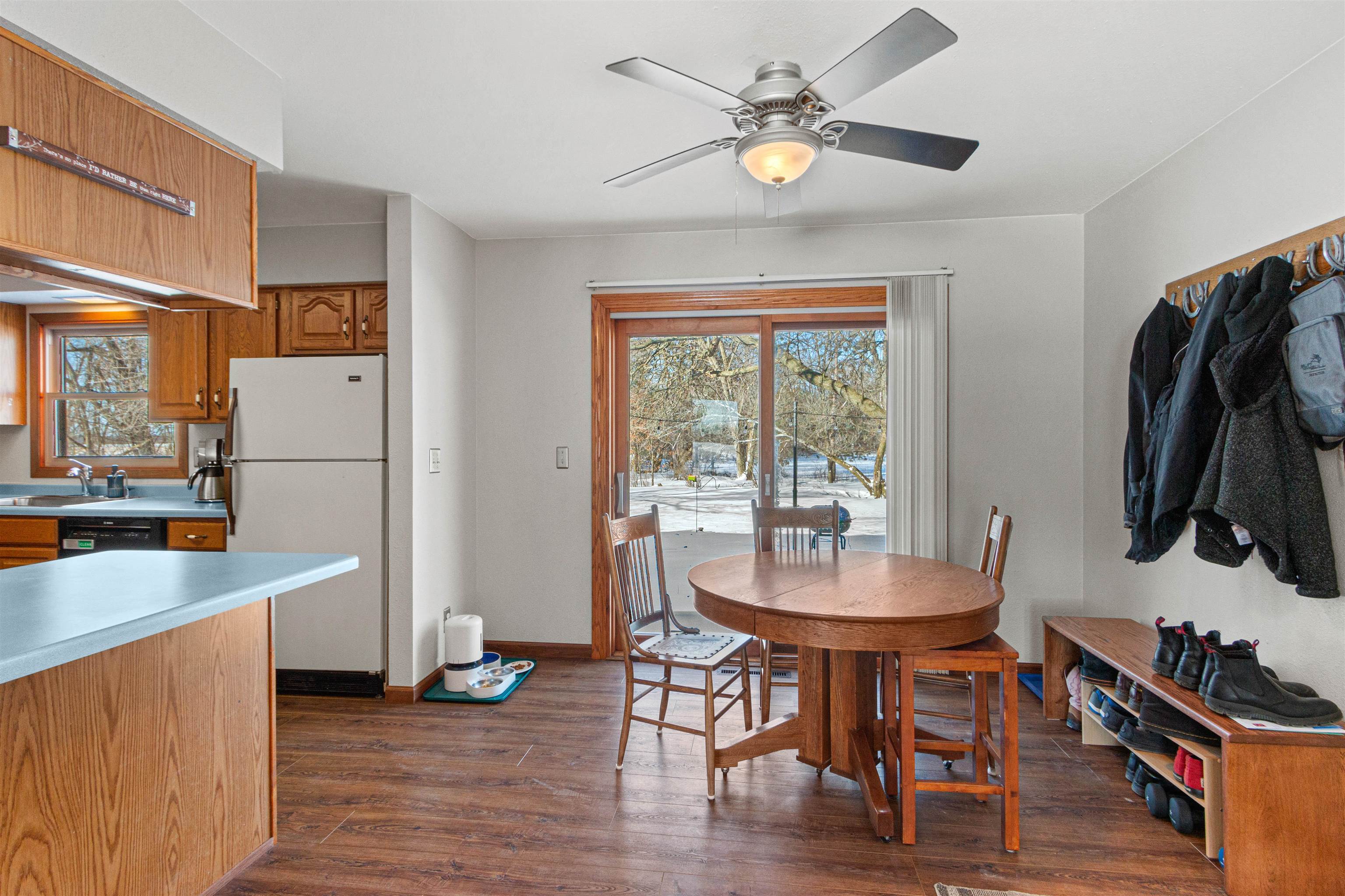 5390 COUNTY ROAD Q, Amherst, Wisconsin 54406, 3 Bedrooms Bedrooms, ,1 BathroomBathrooms,Residential,For Sale,5390 COUNTY ROAD Q,22601112