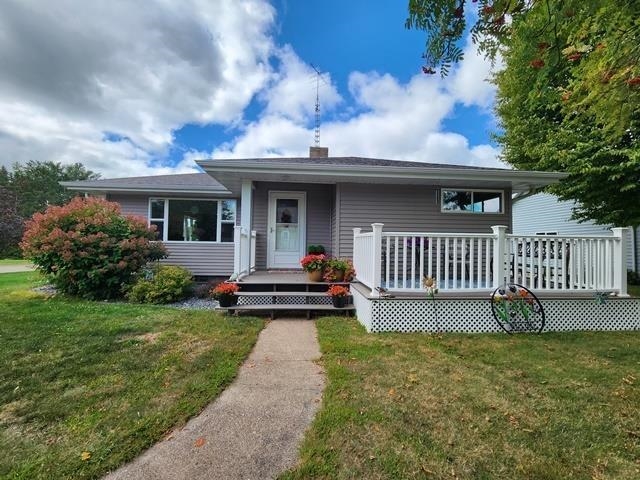 201 N 3RD STREET, Colby, Wisconsin 54421, 3 Bedrooms Bedrooms, ,1 BathroomBathrooms,Residential,For Sale,201 N 3RD STREET,22601113