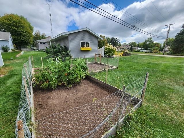201 N 3RD STREET, Colby, Wisconsin 54421, 3 Bedrooms Bedrooms, ,1 BathroomBathrooms,Residential,For Sale,201 N 3RD STREET,22601113