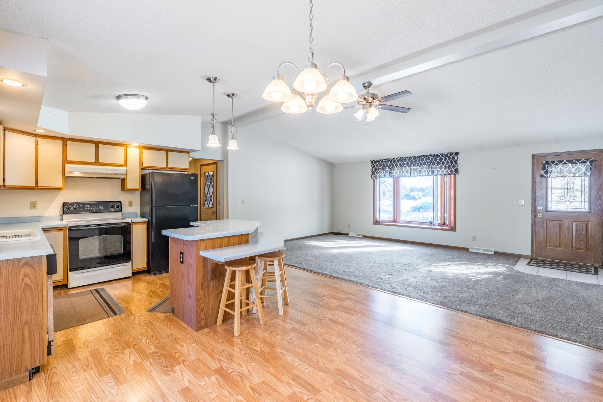 119300 HAWK COURT, Stratford, Wisconsin 54484, 2 Bedrooms Bedrooms, ,3 BathroomsBathrooms,Residential,For Sale,119300 HAWK COURT,22601117