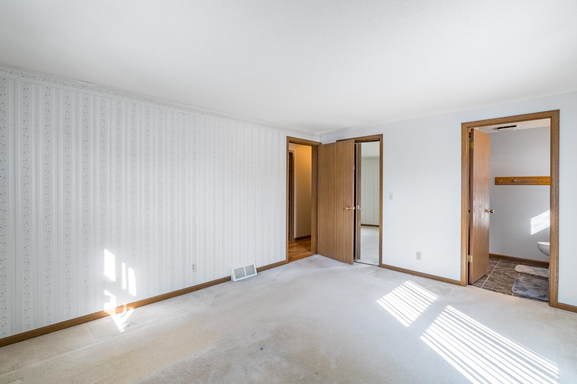 119300 HAWK COURT, Stratford, Wisconsin 54484, 2 Bedrooms Bedrooms, ,3 BathroomsBathrooms,Residential,For Sale,119300 HAWK COURT,22601117