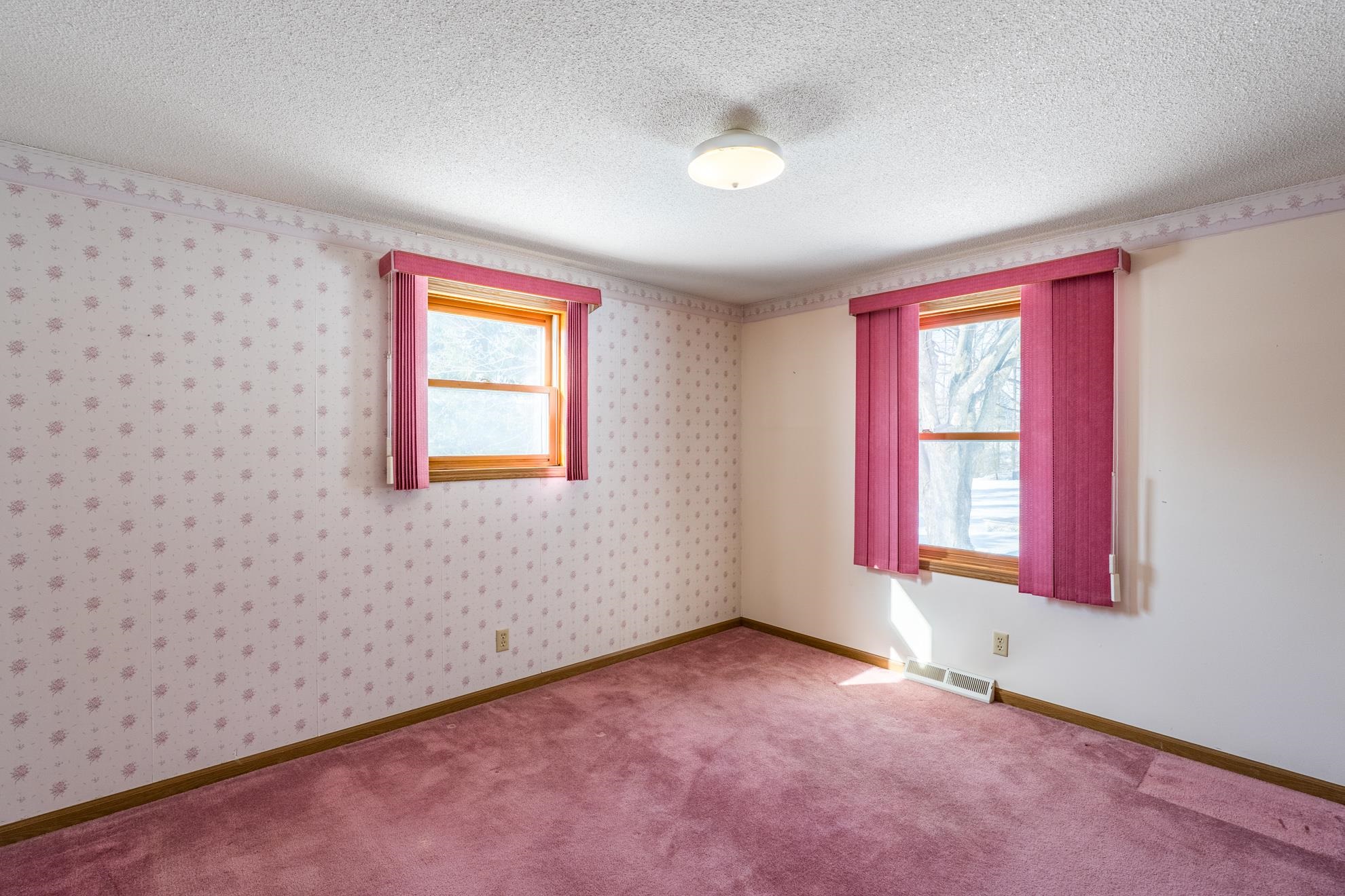 119300 HAWK COURT, Stratford, Wisconsin 54484, 2 Bedrooms Bedrooms, ,3 BathroomsBathrooms,Residential,For Sale,119300 HAWK COURT,22601117
