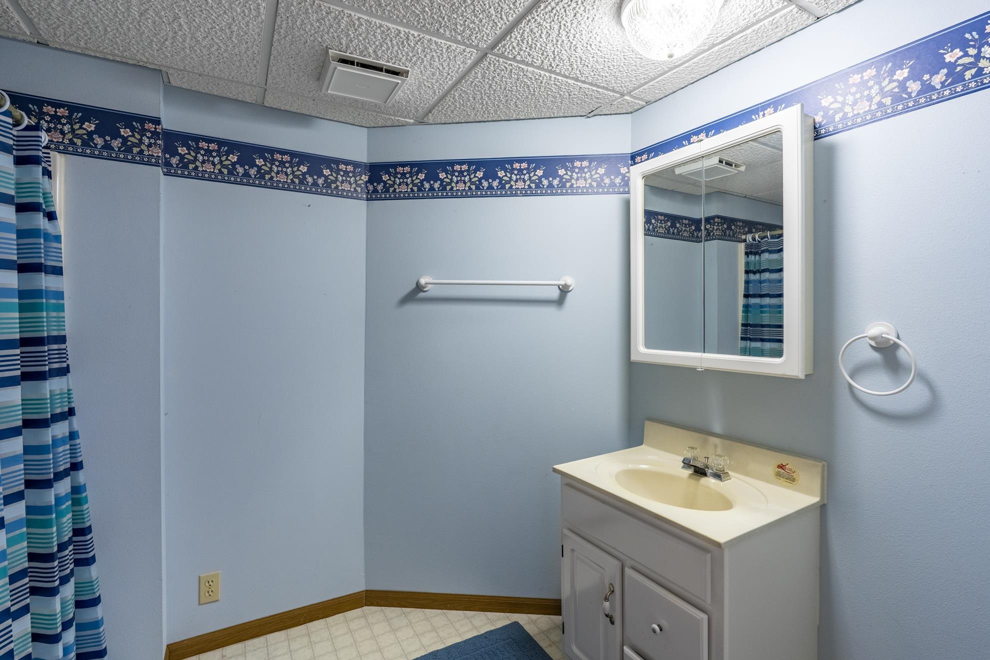119300 HAWK COURT, Stratford, Wisconsin 54484, 2 Bedrooms Bedrooms, ,3 BathroomsBathrooms,Residential,For Sale,119300 HAWK COURT,22601117