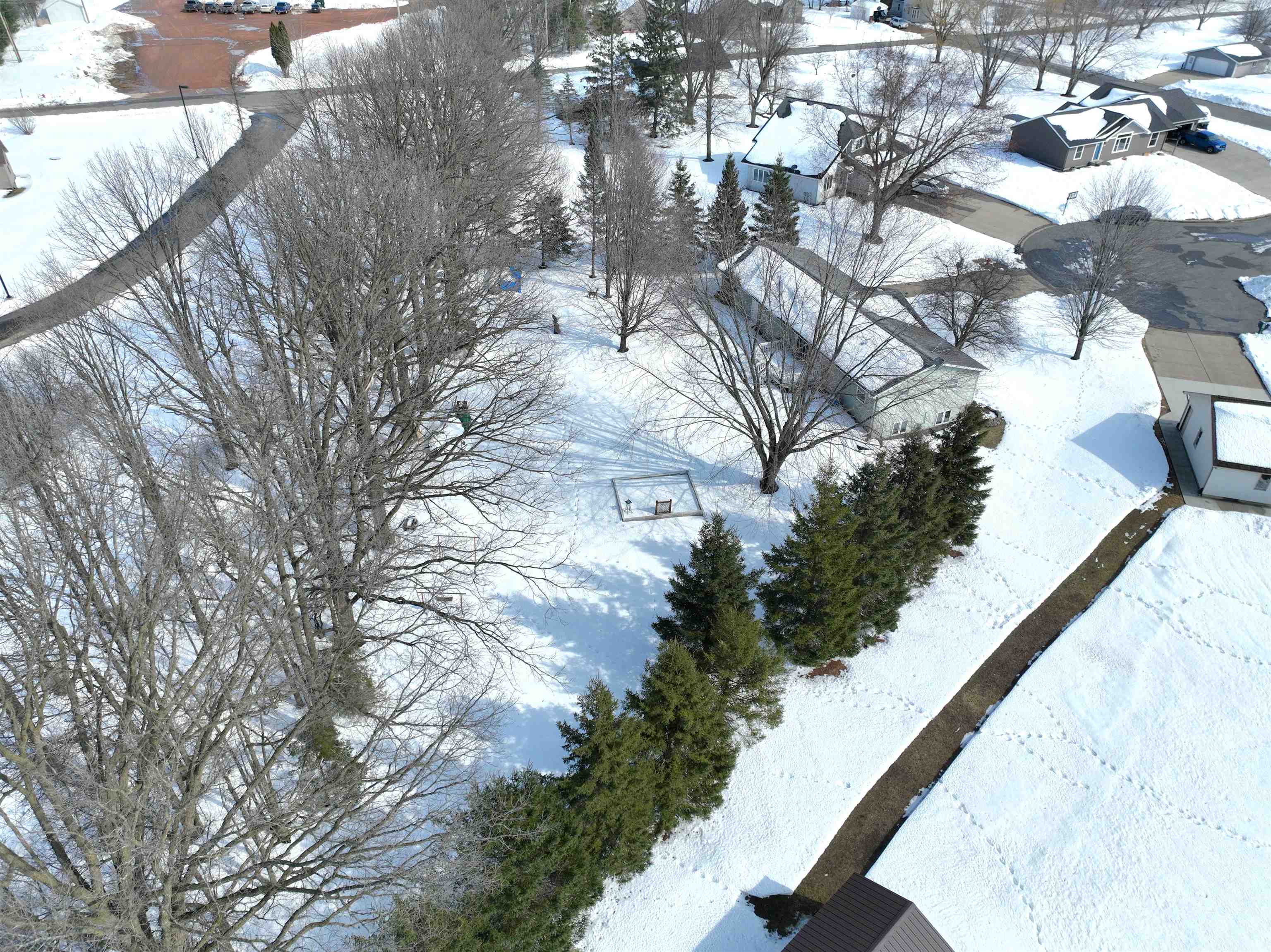 119300 HAWK COURT, Stratford, Wisconsin 54484, 2 Bedrooms Bedrooms, ,3 BathroomsBathrooms,Residential,For Sale,119300 HAWK COURT,22601117