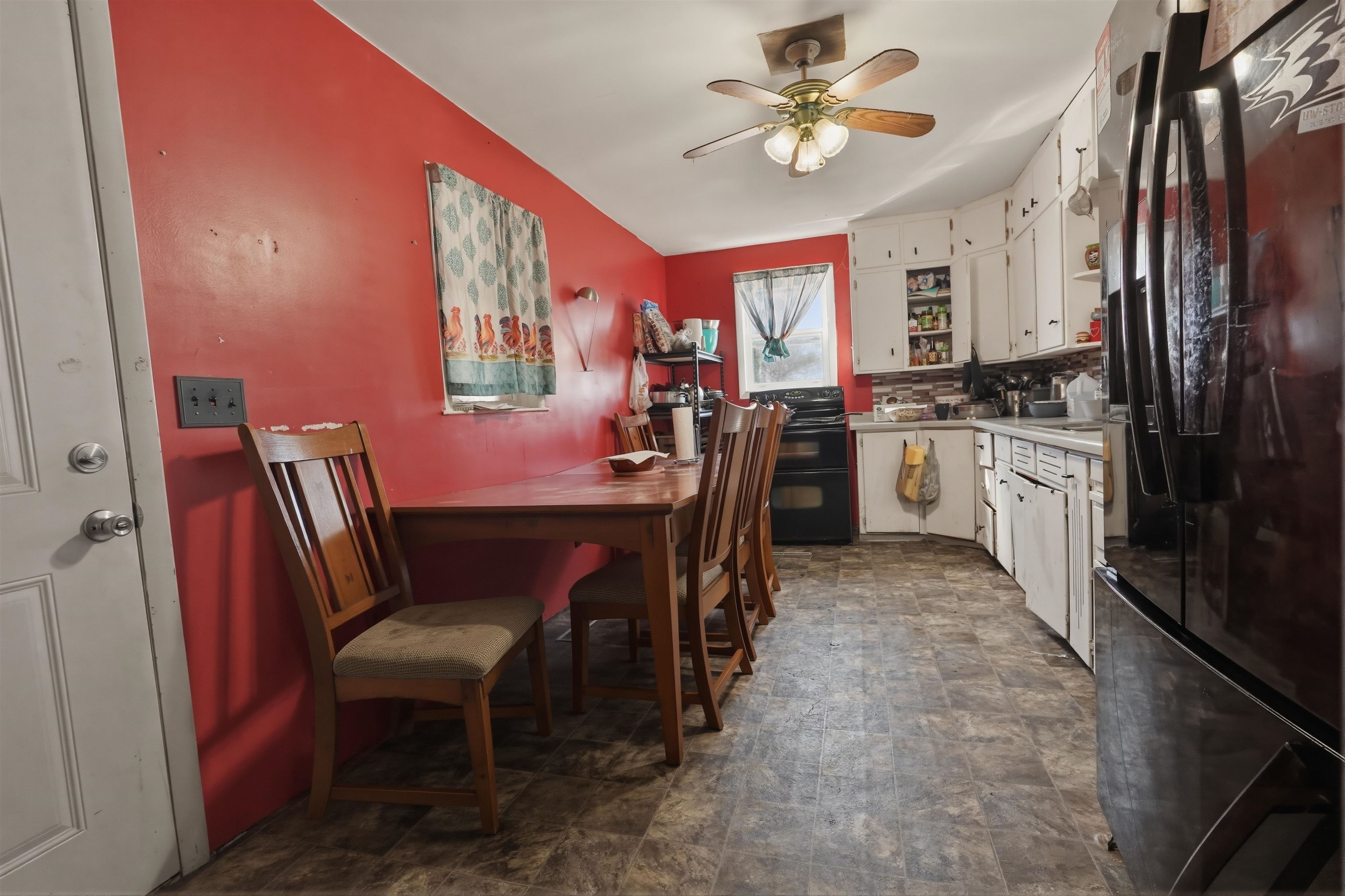 233047 STATE HIGHWAY 13, Abbotsford, Wisconsin 54405, 5 Bedrooms Bedrooms, ,1 BathroomBathrooms,Residential,For Sale,233047 STATE HIGHWAY 13,22601120