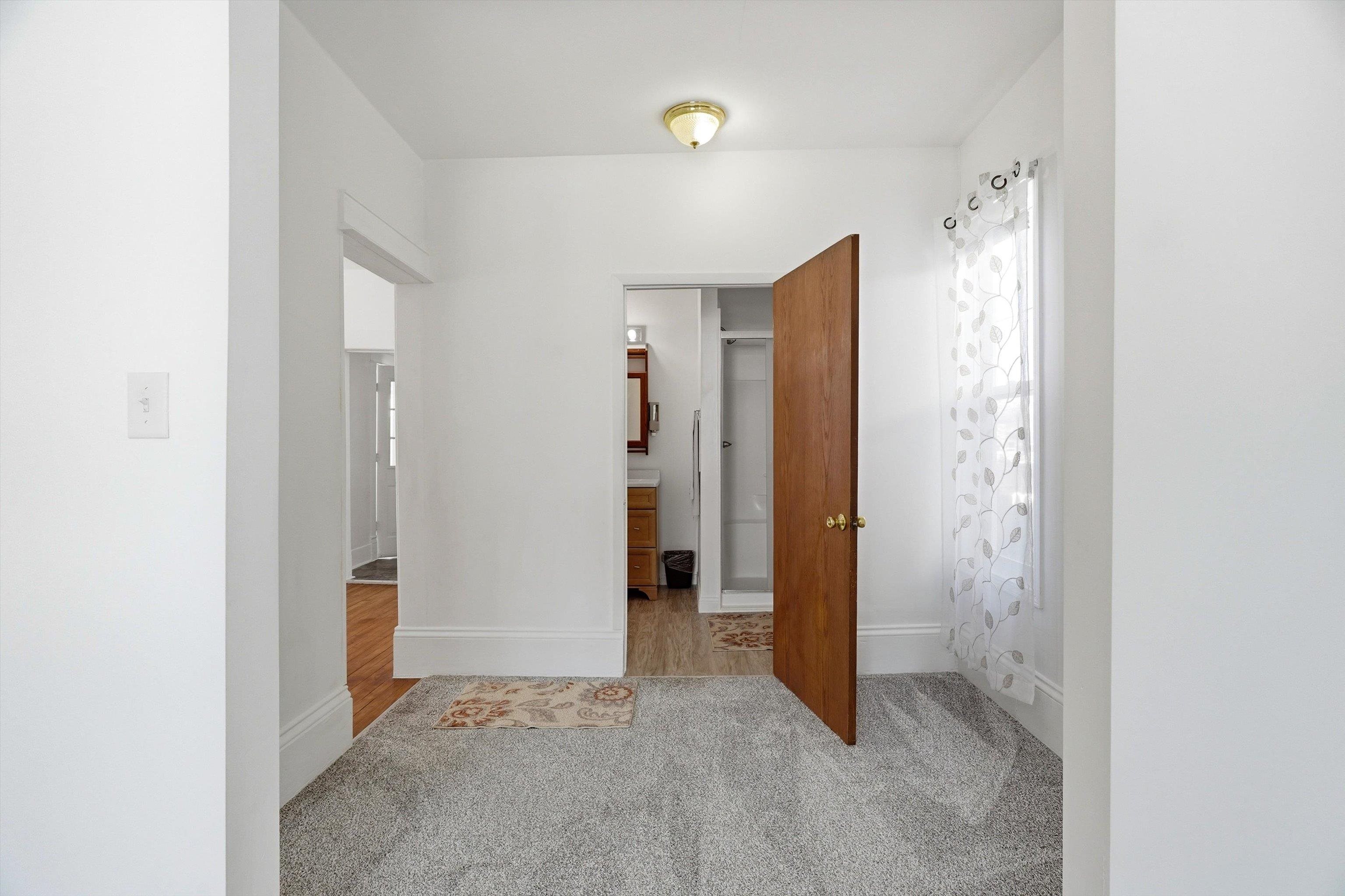 504 S MAPLE AVENUE, Marshfield, Wisconsin 54449, 4 Bedrooms Bedrooms, ,2 BathroomsBathrooms,Residential,For Sale,504 S MAPLE AVENUE,22601122