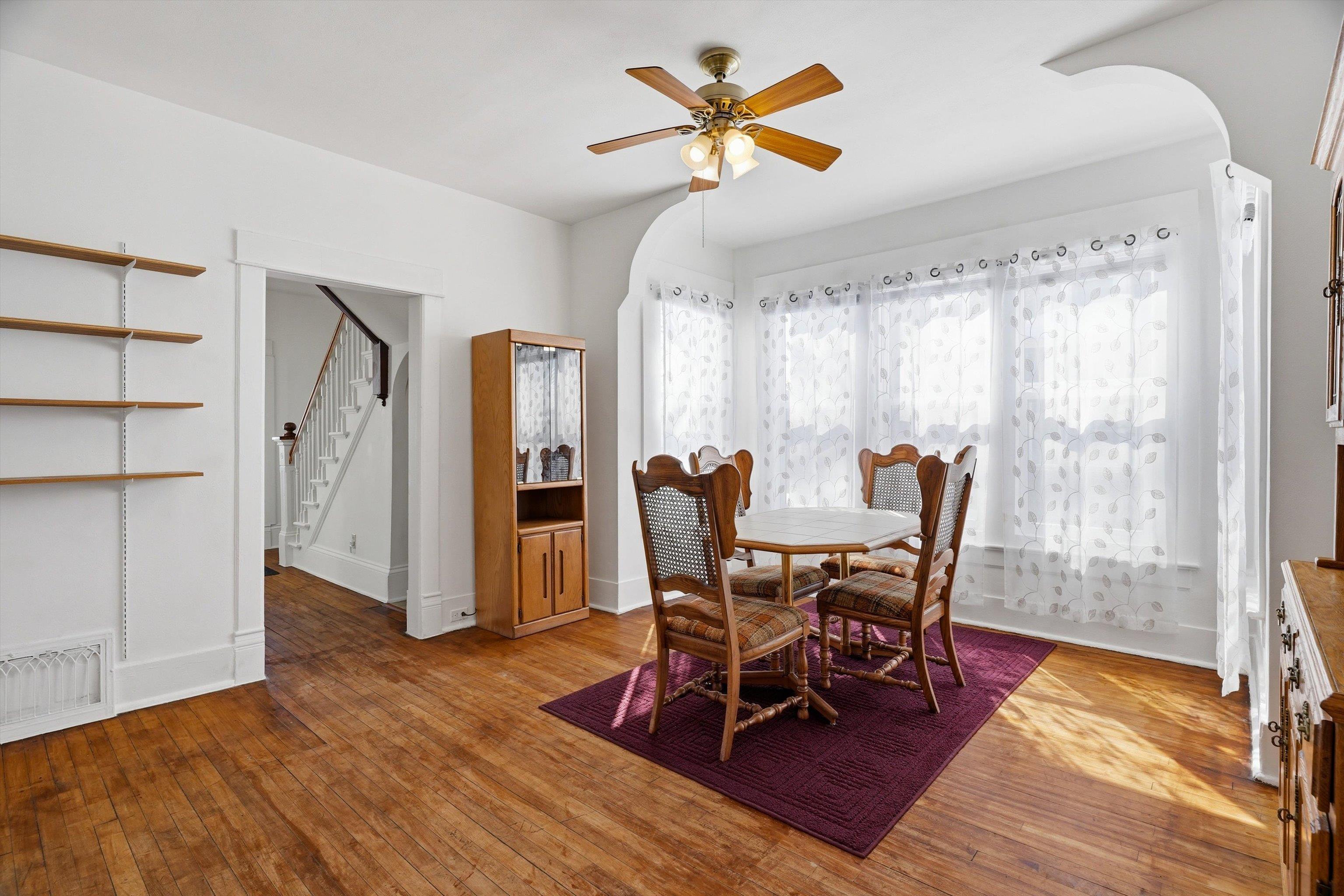 504 S MAPLE AVENUE, Marshfield, Wisconsin 54449, 4 Bedrooms Bedrooms, ,2 BathroomsBathrooms,Residential,For Sale,504 S MAPLE AVENUE,22601122