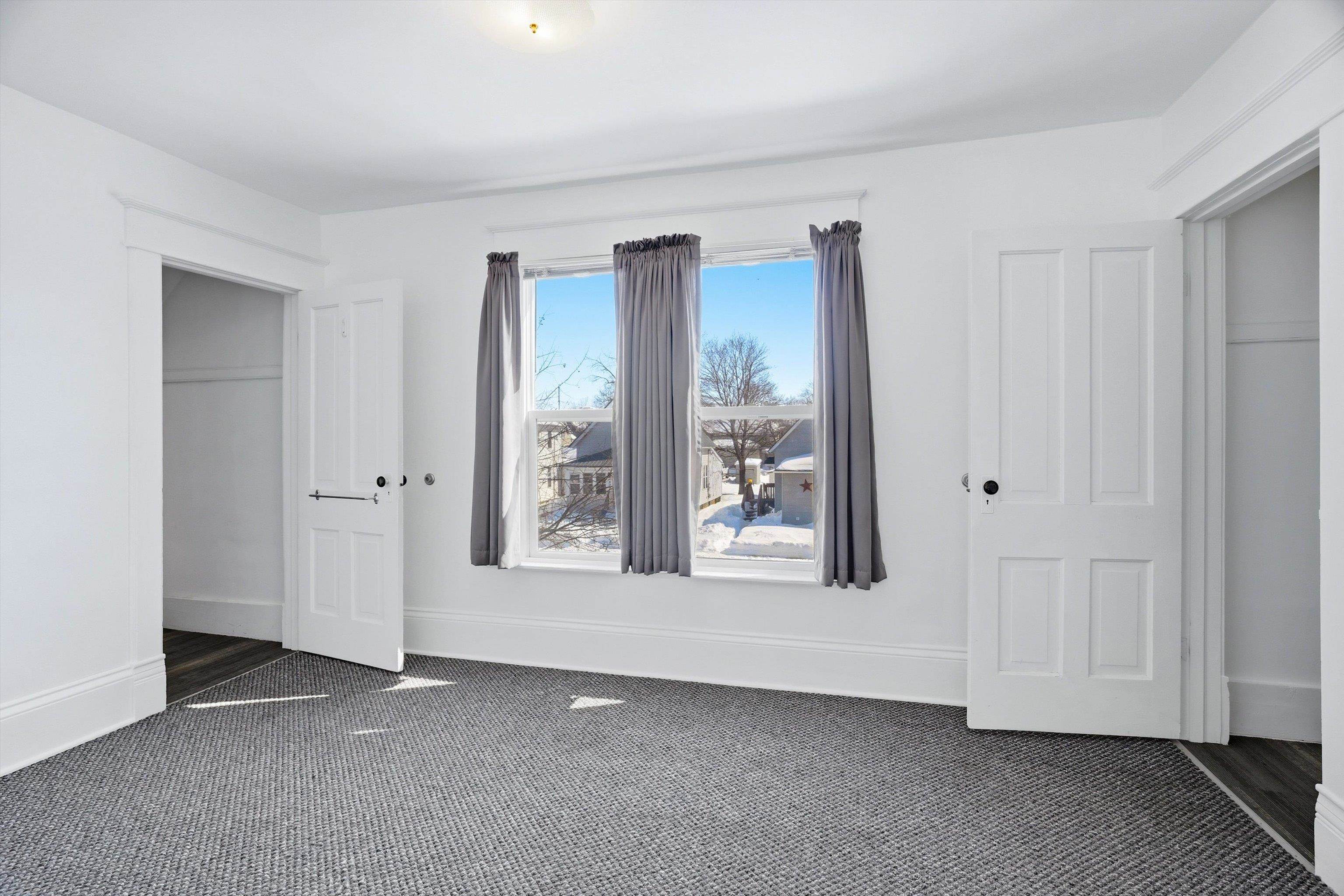 504 S MAPLE AVENUE, Marshfield, Wisconsin 54449, 4 Bedrooms Bedrooms, ,2 BathroomsBathrooms,Residential,For Sale,504 S MAPLE AVENUE,22601122