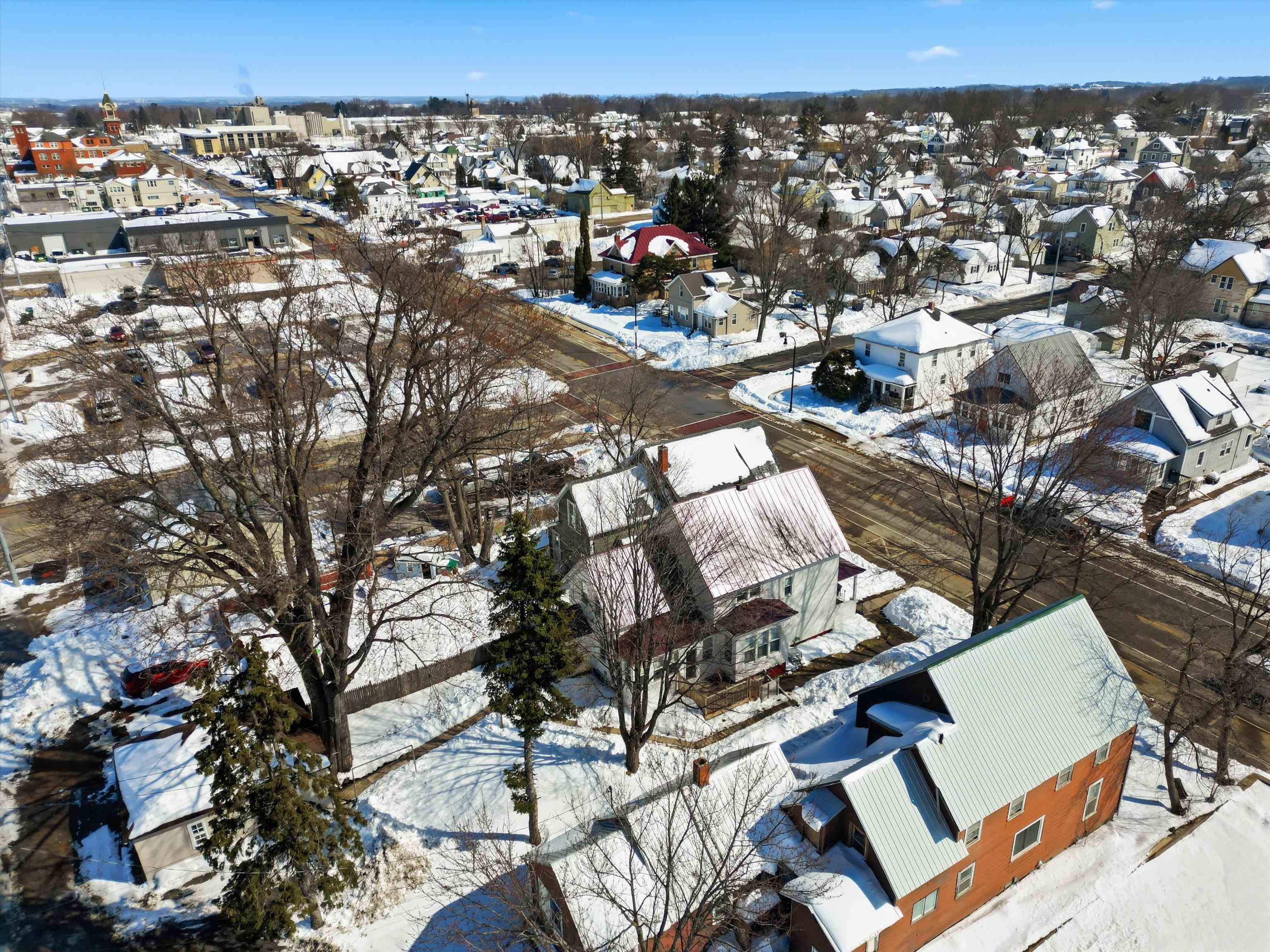 504 S MAPLE AVENUE, Marshfield, Wisconsin 54449, 4 Bedrooms Bedrooms, ,2 BathroomsBathrooms,Residential,For Sale,504 S MAPLE AVENUE,22601122