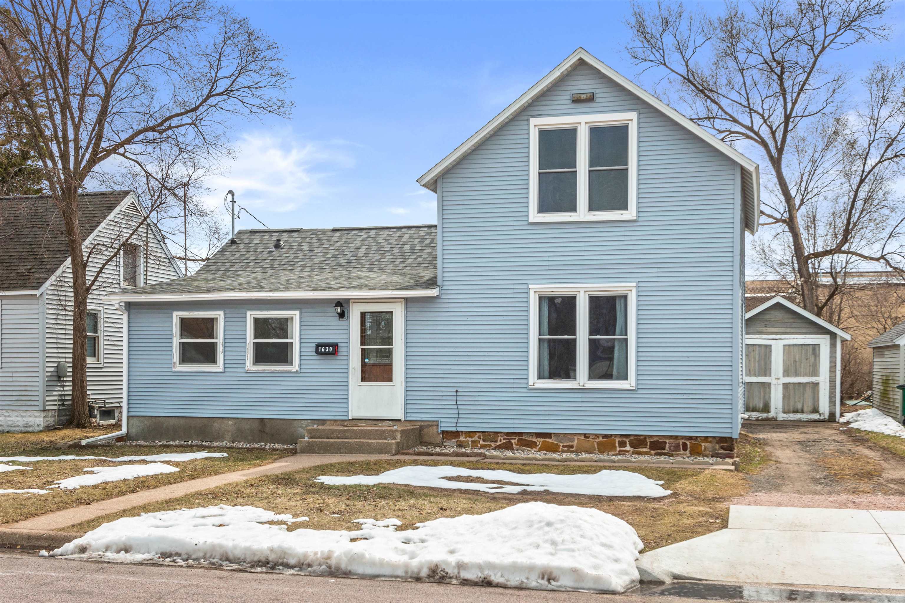 1630 OAK STREET, Wisconsin Rapids, Wisconsin 54494, 3 Bedrooms Bedrooms, ,1 BathroomBathrooms,Residential,For Sale,1630 OAK STREET,22601124