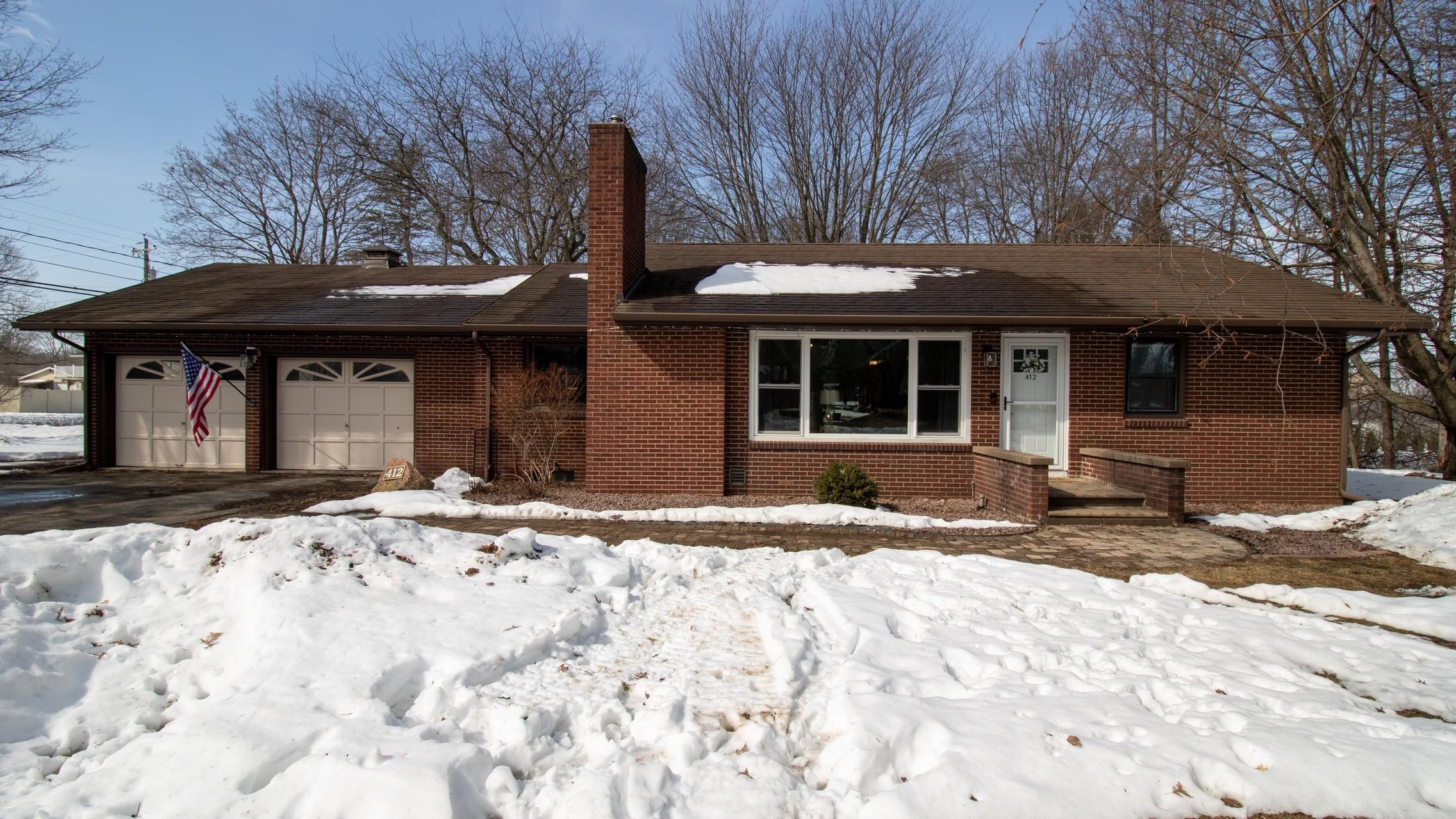 412 S CYPRESS AVENUE, Marshfield, Wisconsin 54449, 3 Bedrooms Bedrooms, ,1 BathroomBathrooms,Residential,For Sale,412 S CYPRESS AVENUE,22601128