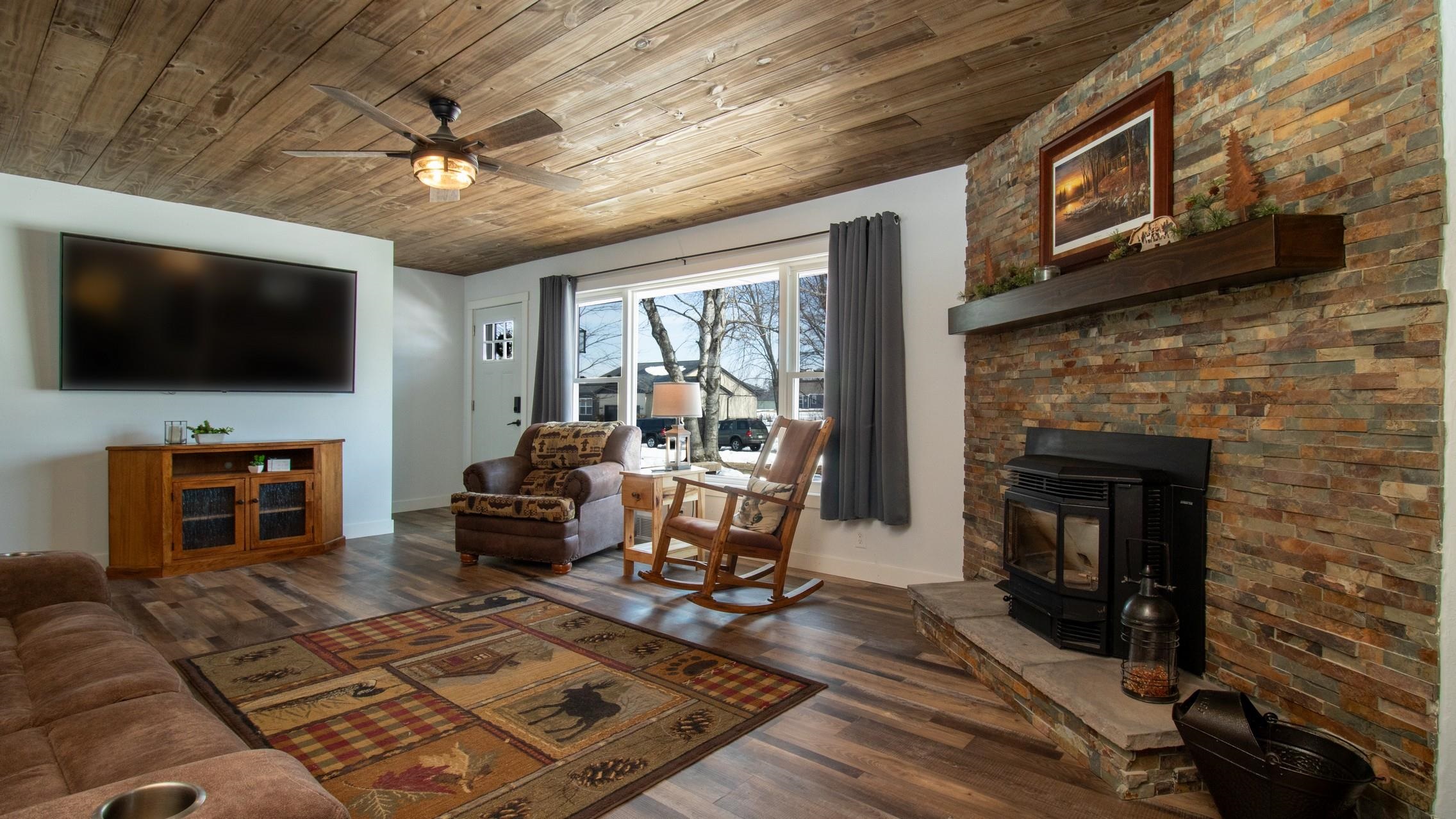 412 S CYPRESS AVENUE, Marshfield, Wisconsin 54449, 3 Bedrooms Bedrooms, ,1 BathroomBathrooms,Residential,For Sale,412 S CYPRESS AVENUE,22601128