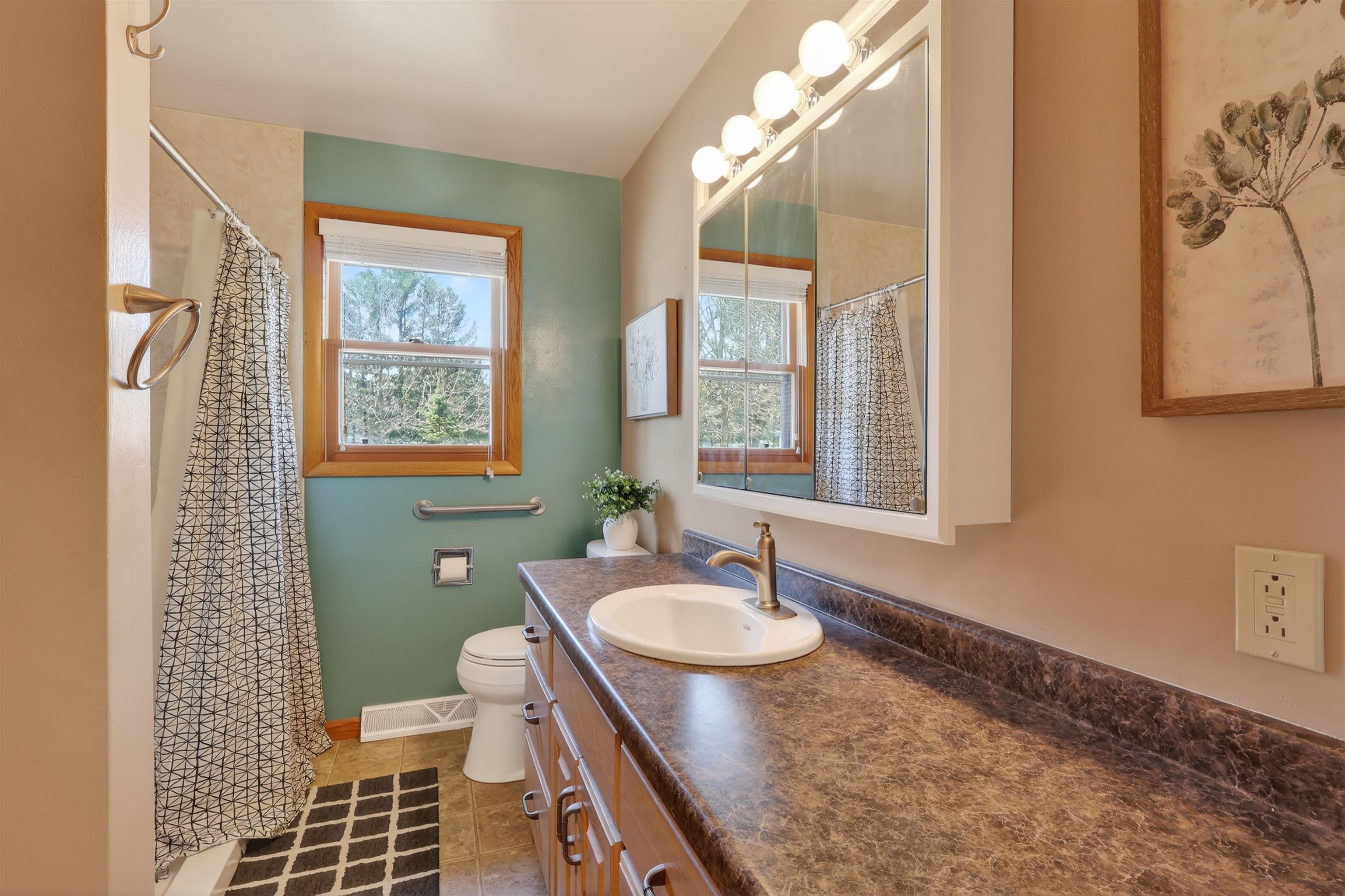 7710 MEADOWLARK LANE, Wisconsin Rapids, Wisconsin 54494, 3 Bedrooms Bedrooms, ,2 BathroomsBathrooms,Residential,For Sale,7710 MEADOWLARK LANE,22601137