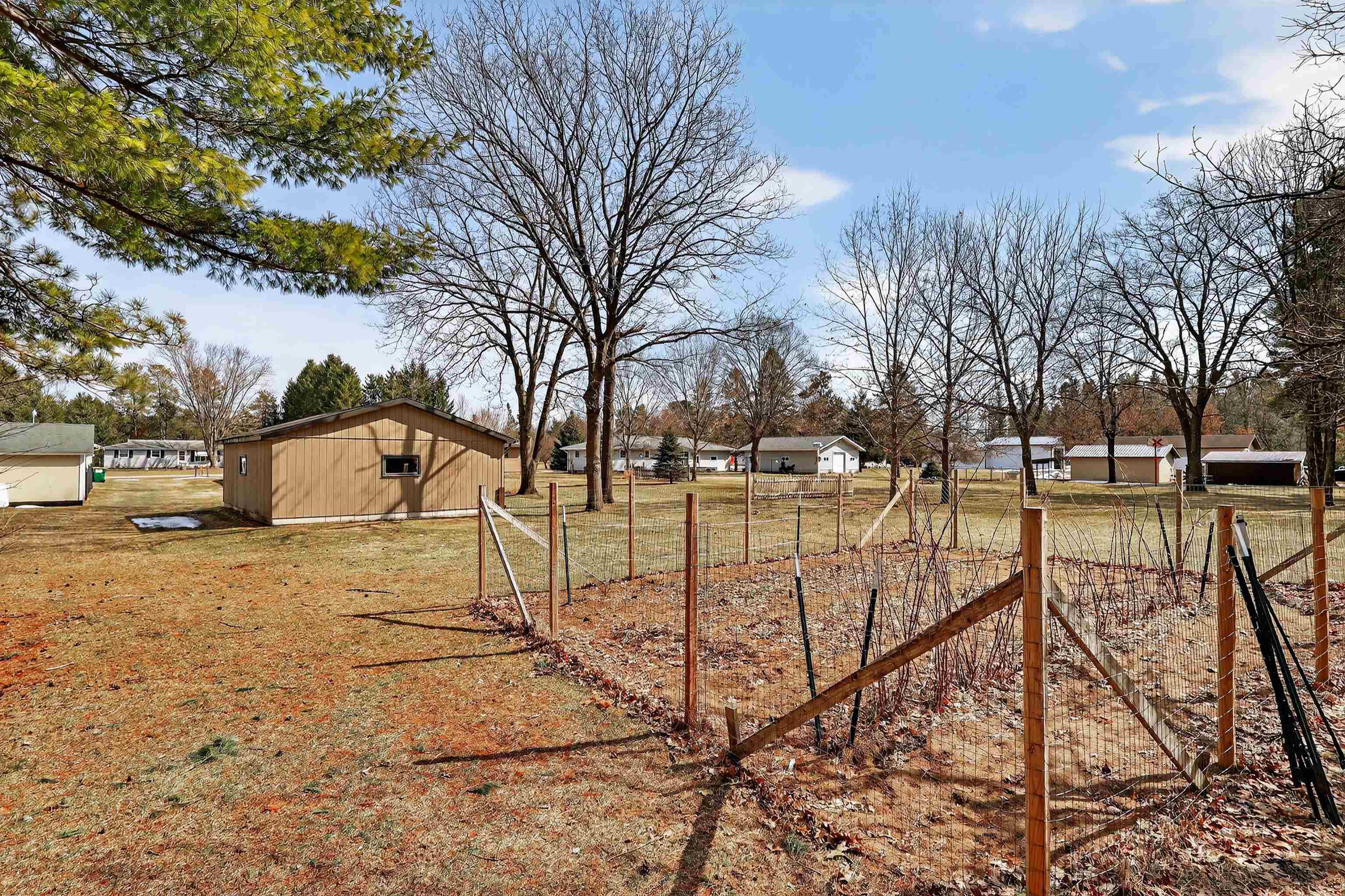 7710 MEADOWLARK LANE, Wisconsin Rapids, Wisconsin 54494, 3 Bedrooms Bedrooms, ,2 BathroomsBathrooms,Residential,For Sale,7710 MEADOWLARK LANE,22601137