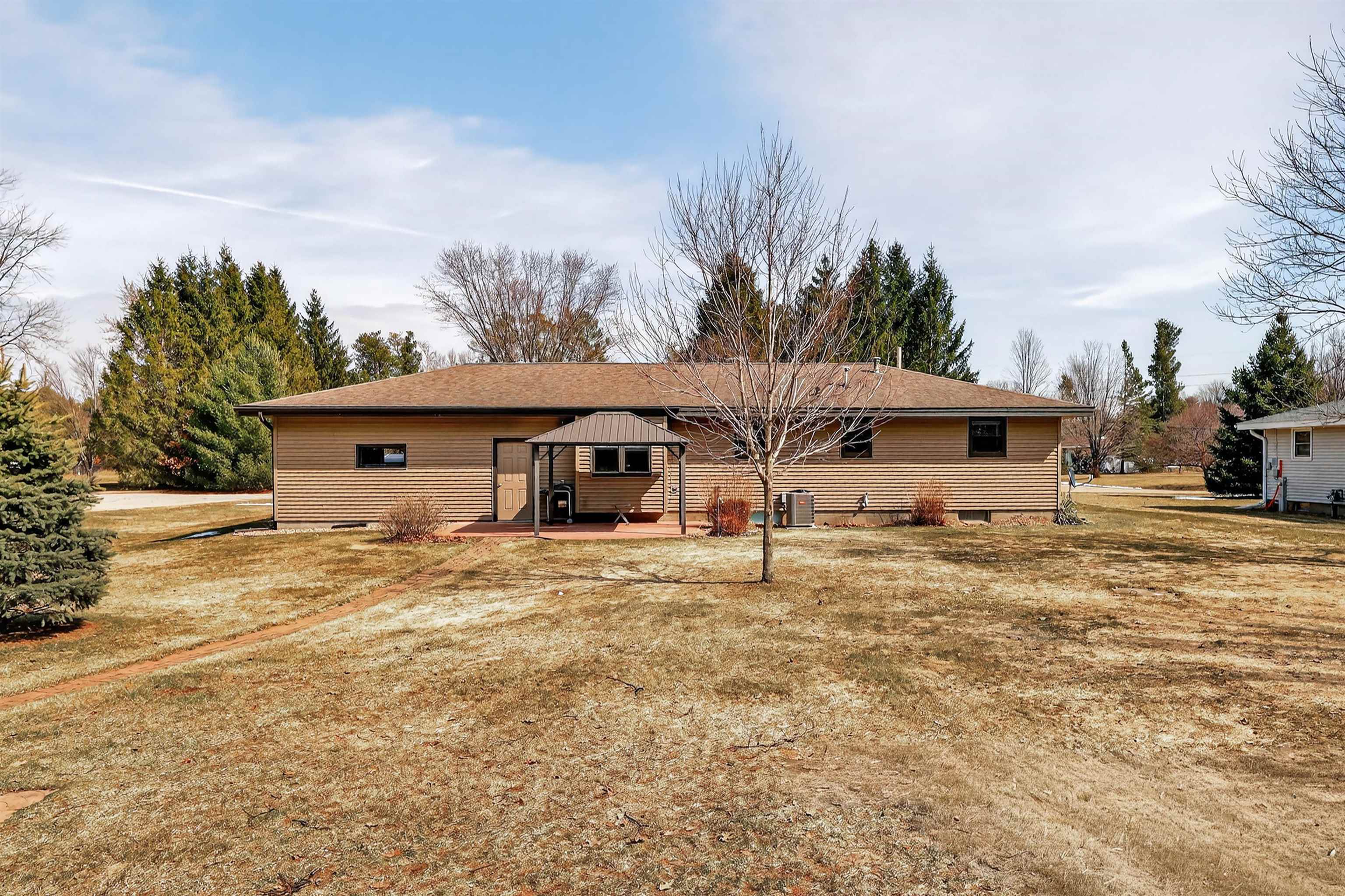 7710 MEADOWLARK LANE, Wisconsin Rapids, Wisconsin 54494, 3 Bedrooms Bedrooms, ,2 BathroomsBathrooms,Residential,For Sale,7710 MEADOWLARK LANE,22601137