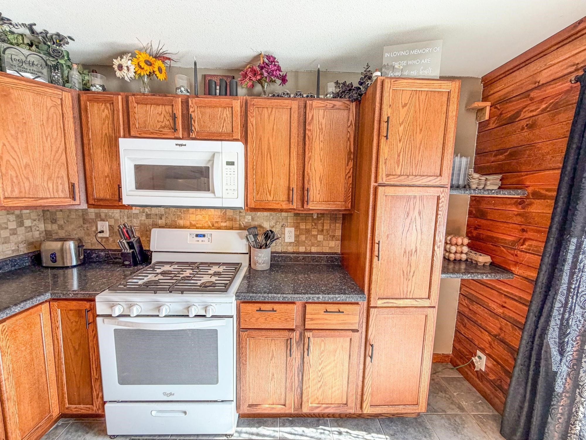 W6213 HOEFFERLE ROAD, Park Falls, Wisconsin 54552, 3 Bedrooms Bedrooms, ,2 BathroomsBathrooms,Residential,For Sale,W6213 HOEFFERLE ROAD,22601143
