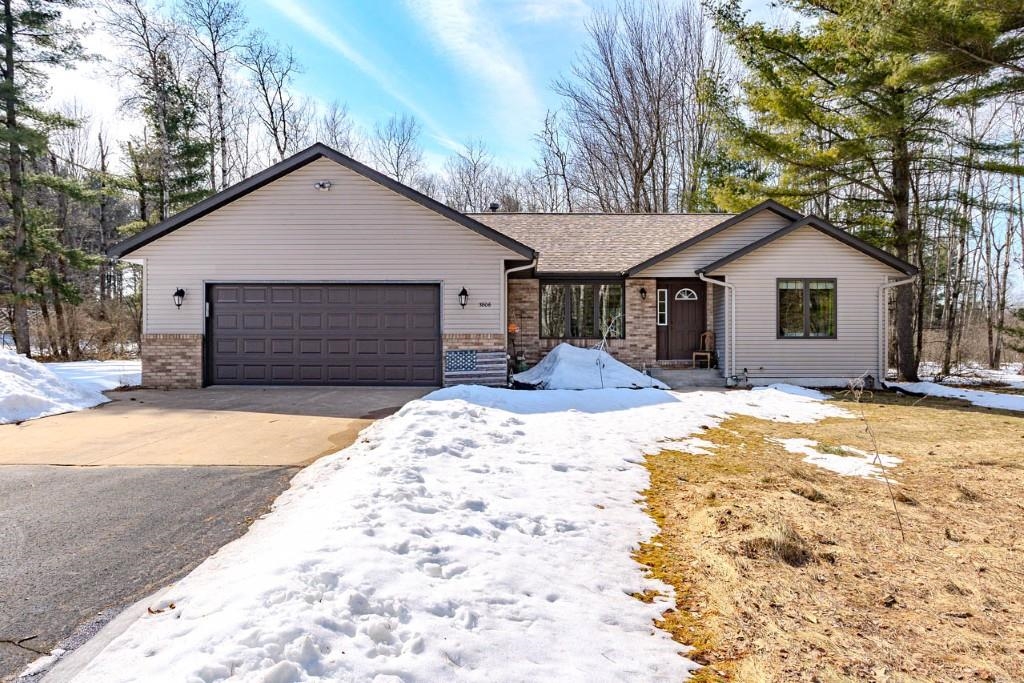 3806 SCHOONOVER ROAD, Weston, Wisconsin 54476, 3 Bedrooms Bedrooms, ,2 BathroomsBathrooms,Residential,For Sale,3806 SCHOONOVER ROAD,22601144