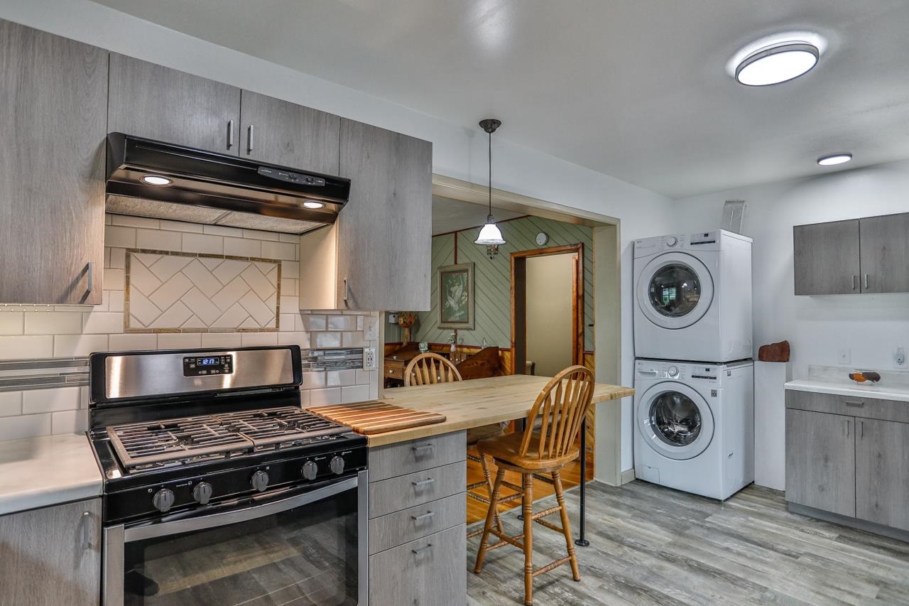 406 FLINT AVENUE, Mattoon, Wisconsin 54450, 4 Bedrooms Bedrooms, ,1 BathroomBathrooms,Residential,For Sale,406 FLINT AVENUE,22601145