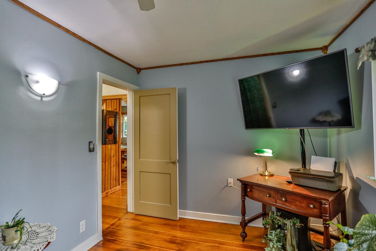 406 FLINT AVENUE, Mattoon, Wisconsin 54450, 4 Bedrooms Bedrooms, ,1 BathroomBathrooms,Residential,For Sale,406 FLINT AVENUE,22601145