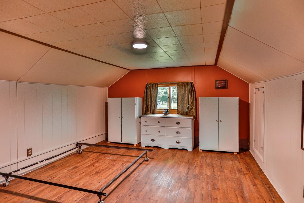 406 FLINT AVENUE, Mattoon, Wisconsin 54450, 4 Bedrooms Bedrooms, ,1 BathroomBathrooms,Residential,For Sale,406 FLINT AVENUE,22601145