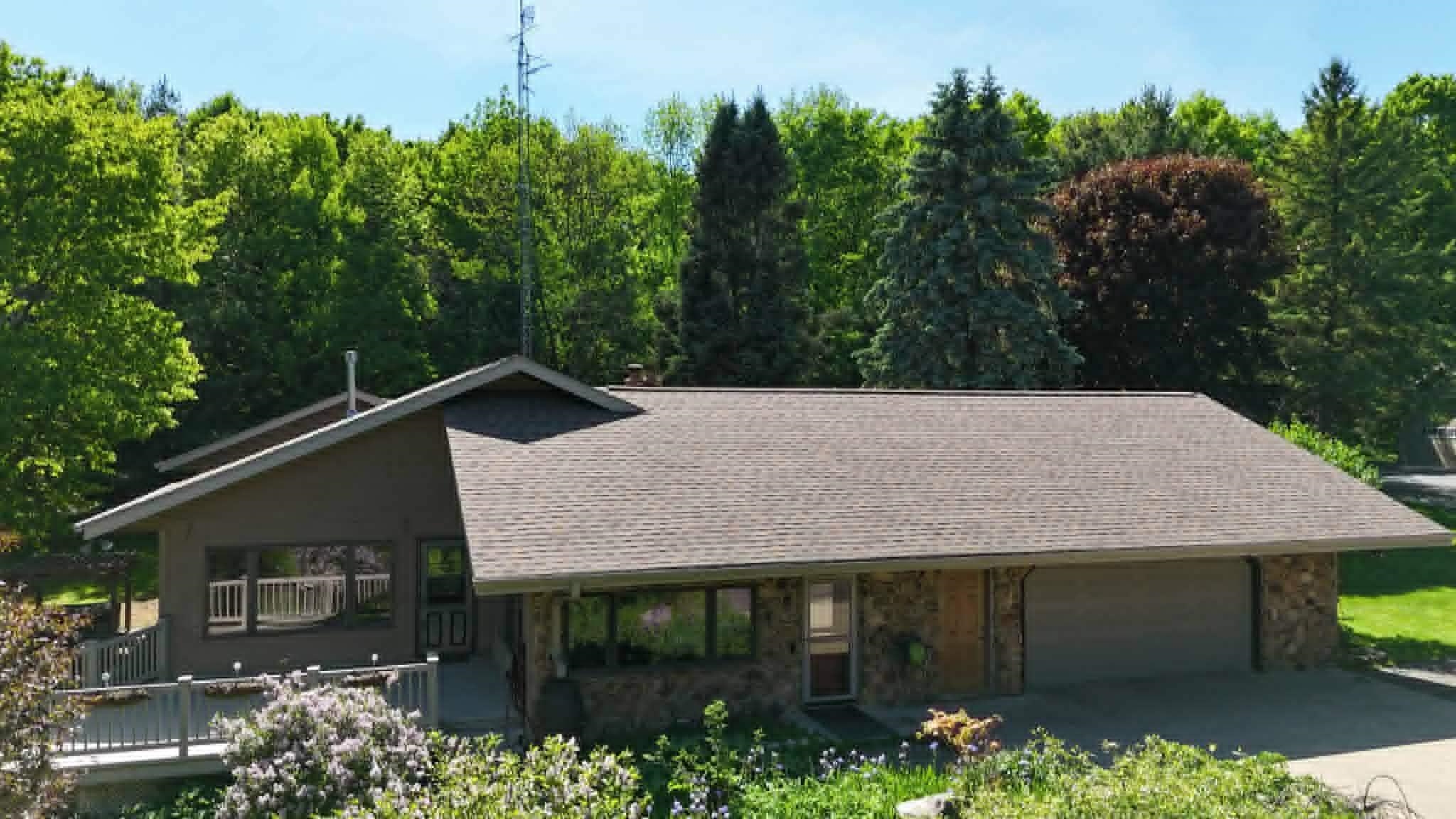 9893 BLUFF DRIVE, Pittsville, Wisconsin 54466, 5 Bedrooms Bedrooms, ,3 BathroomsBathrooms,Residential,For Sale,9893 BLUFF DRIVE,22601146