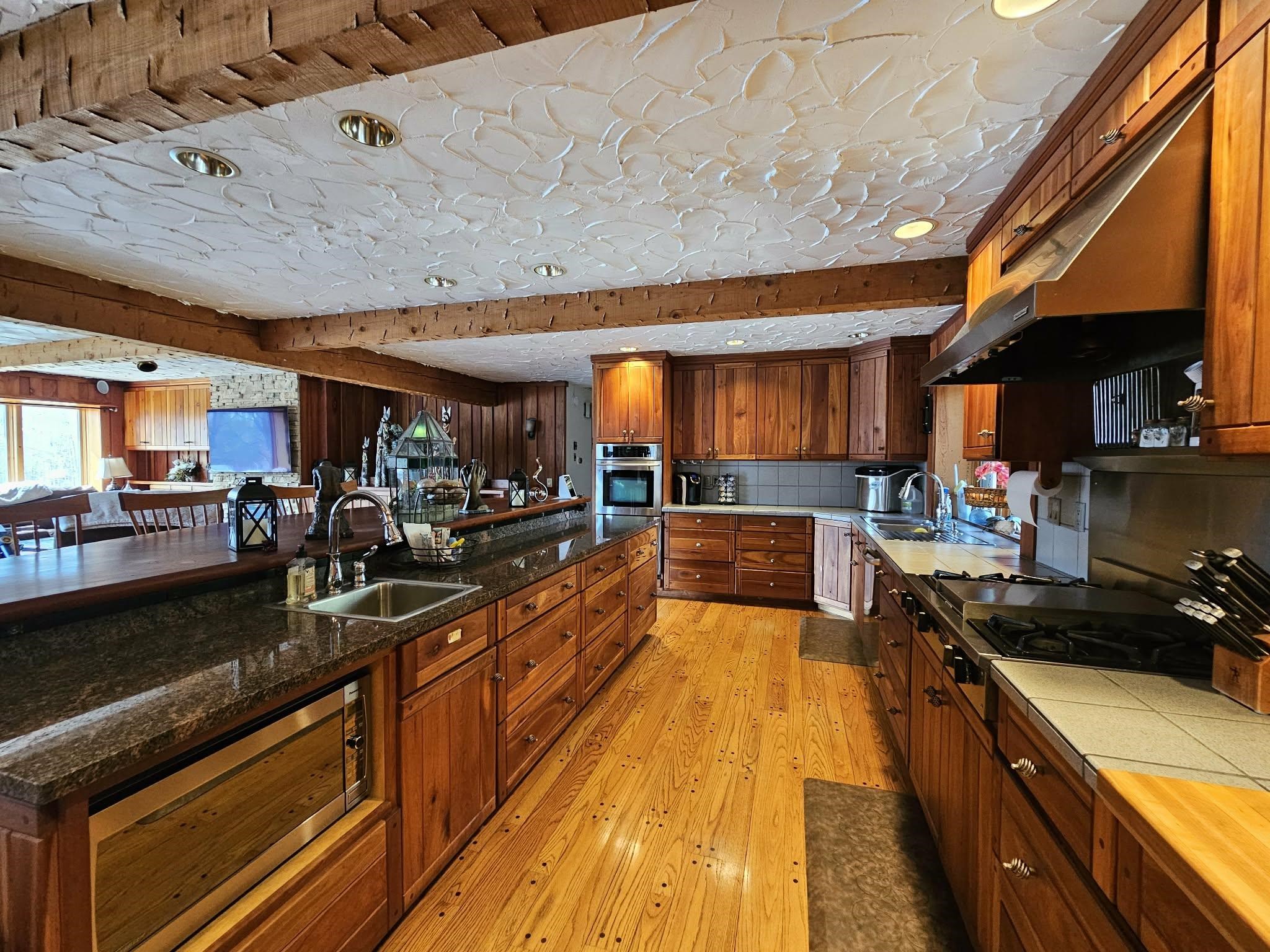 9893 BLUFF DRIVE, Pittsville, Wisconsin 54466, 5 Bedrooms Bedrooms, ,3 BathroomsBathrooms,Residential,For Sale,9893 BLUFF DRIVE,22601146