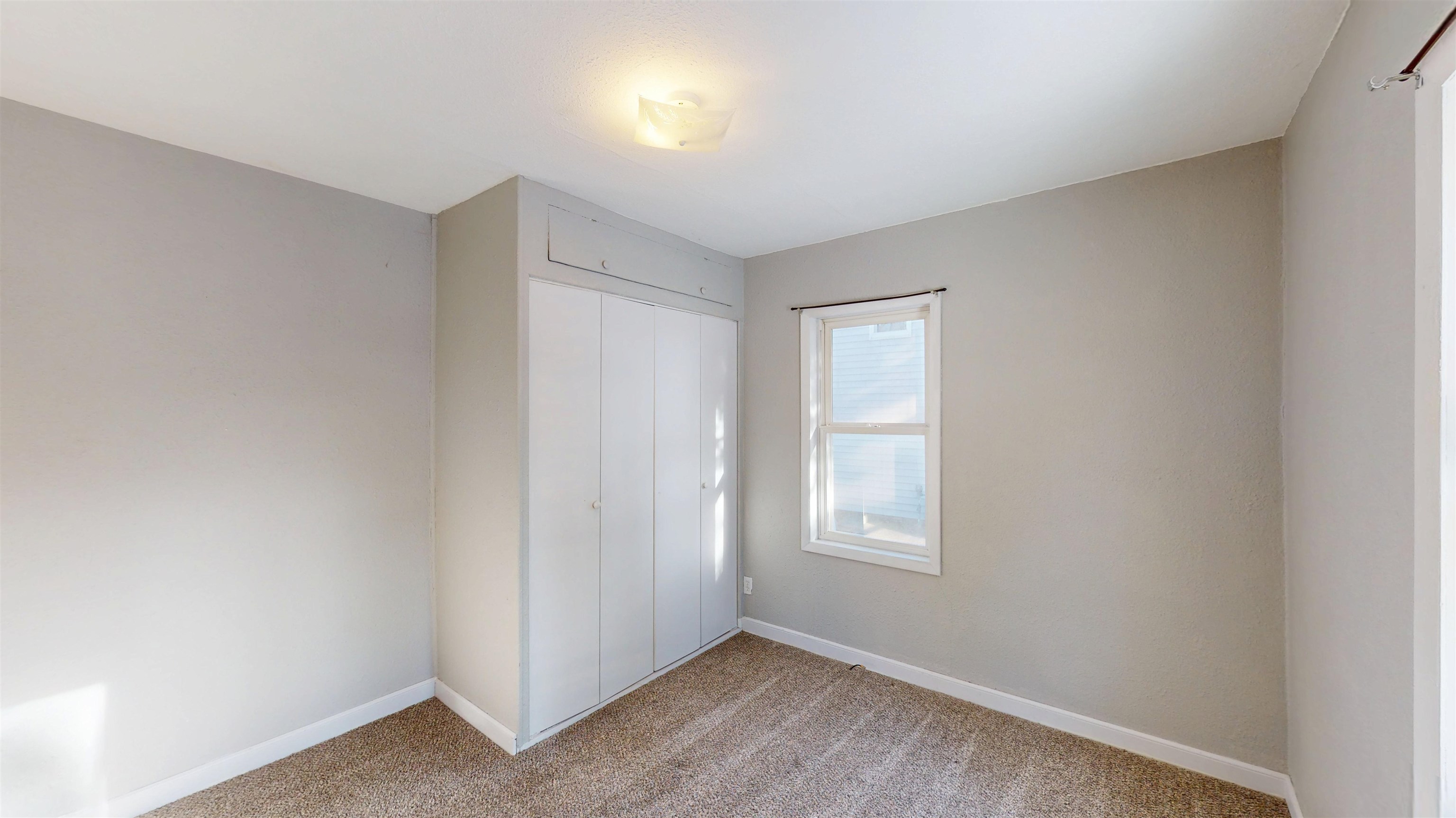 1012 S SEVERNS AVENUE, Marshfield, Wisconsin 54449, 3 Bedrooms Bedrooms, ,1 BathroomBathrooms,Residential,For Sale,1012 S SEVERNS AVENUE,22601148