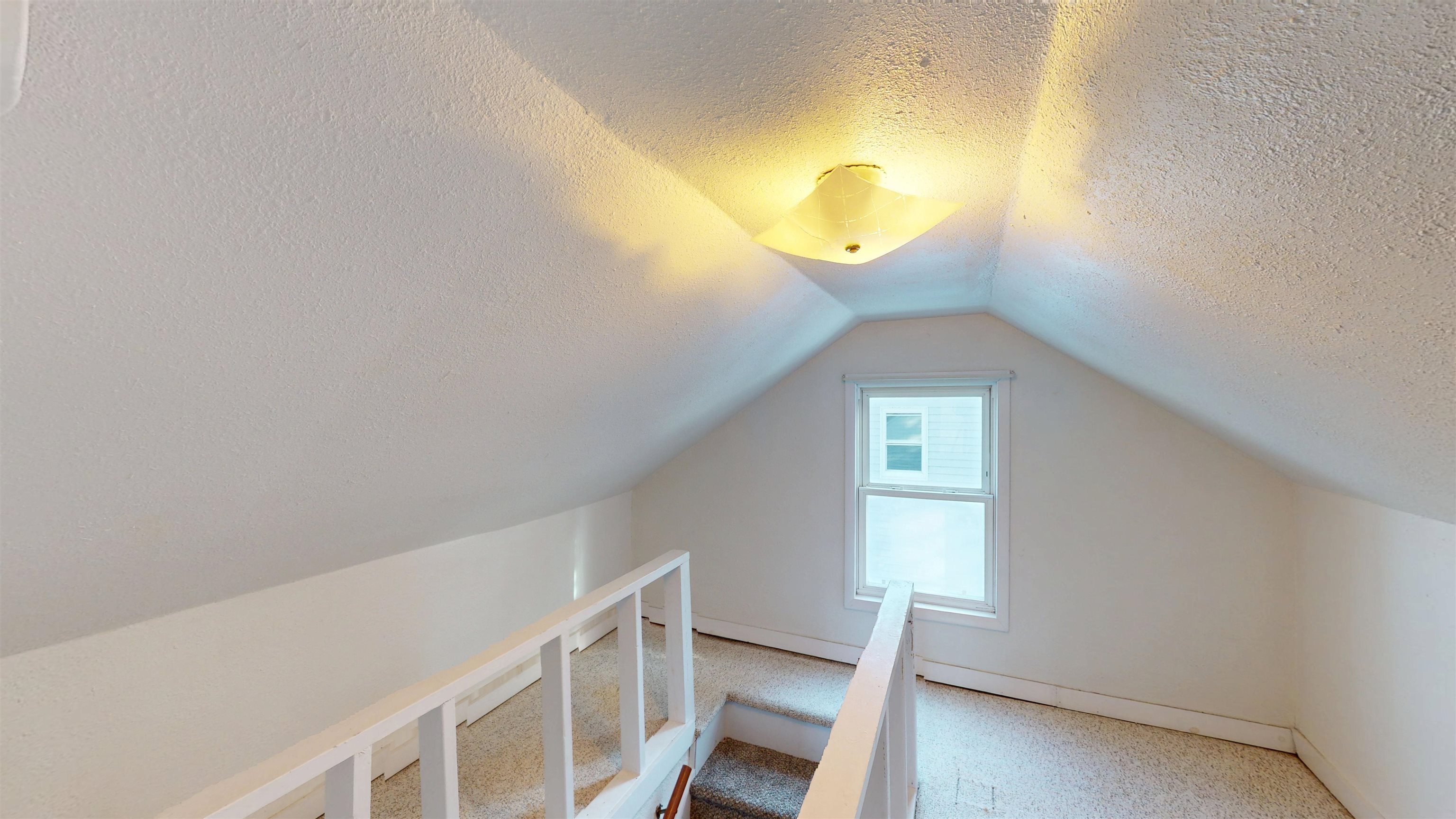 1012 S SEVERNS AVENUE, Marshfield, Wisconsin 54449, 3 Bedrooms Bedrooms, ,1 BathroomBathrooms,Residential,For Sale,1012 S SEVERNS AVENUE,22601148