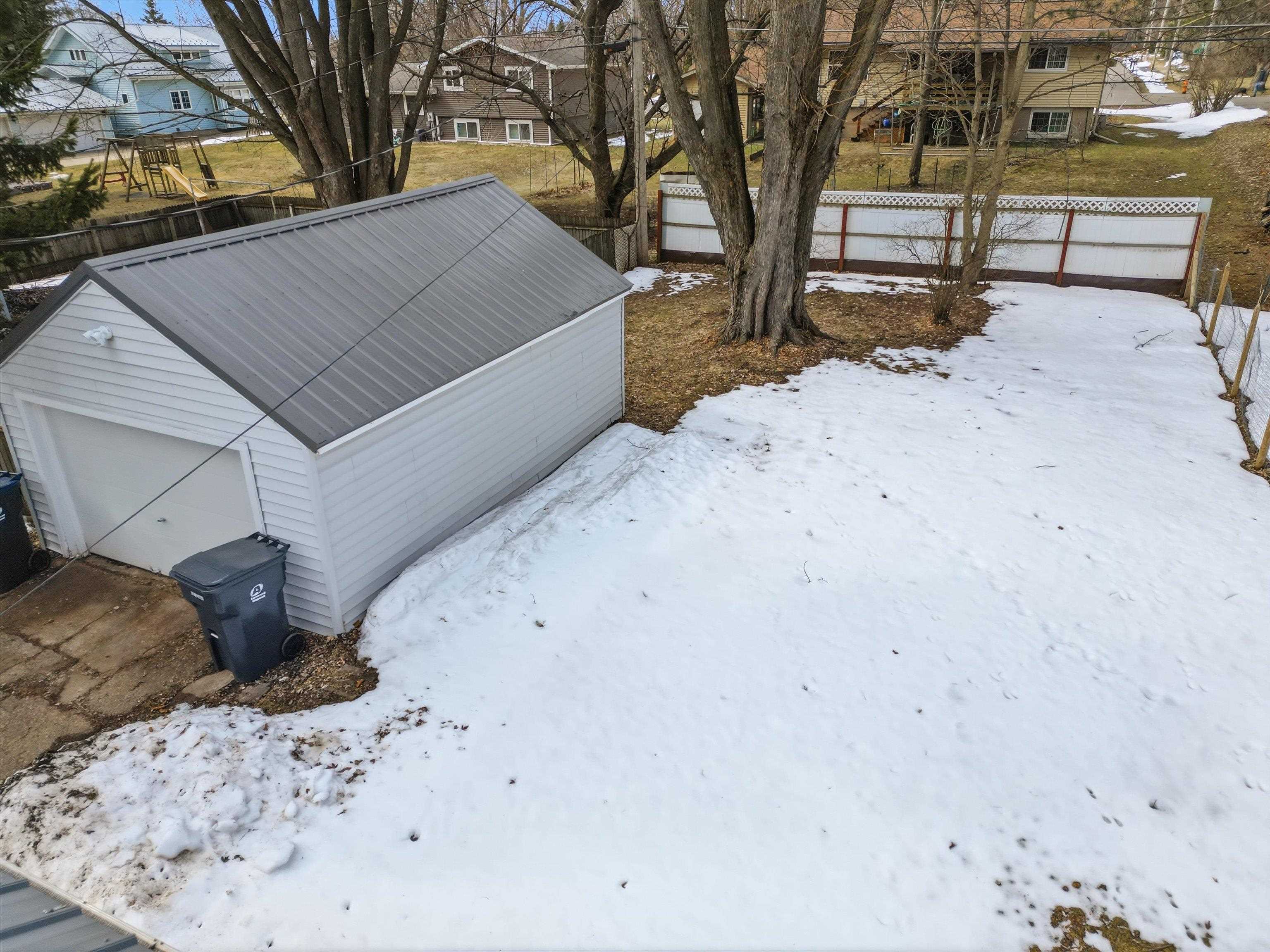 1012 S SEVERNS AVENUE, Marshfield, Wisconsin 54449, 3 Bedrooms Bedrooms, ,1 BathroomBathrooms,Residential,For Sale,1012 S SEVERNS AVENUE,22601148