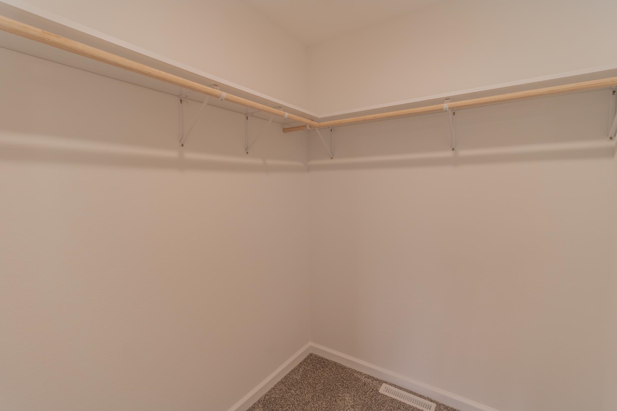 5572 FOREST CREEK ROAD, Stevens Point, Wisconsin 54482, 3 Bedrooms Bedrooms, ,2 BathroomsBathrooms,Residential,For Sale,5572 FOREST CREEK ROAD,22601154