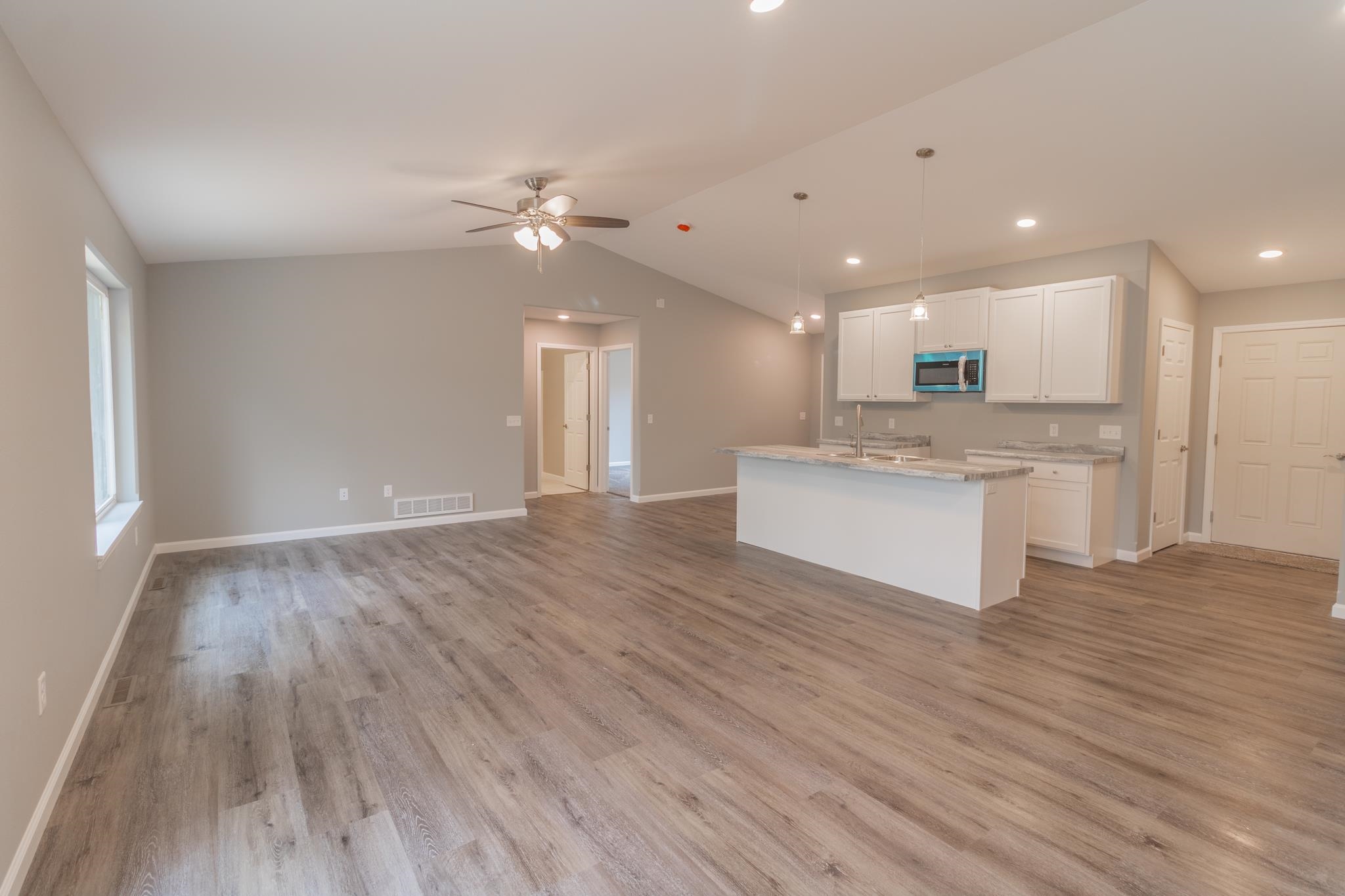 5572 FOREST CREEK ROAD, Stevens Point, Wisconsin 54482, 3 Bedrooms Bedrooms, ,2 BathroomsBathrooms,Residential,For Sale,5572 FOREST CREEK ROAD,22601154