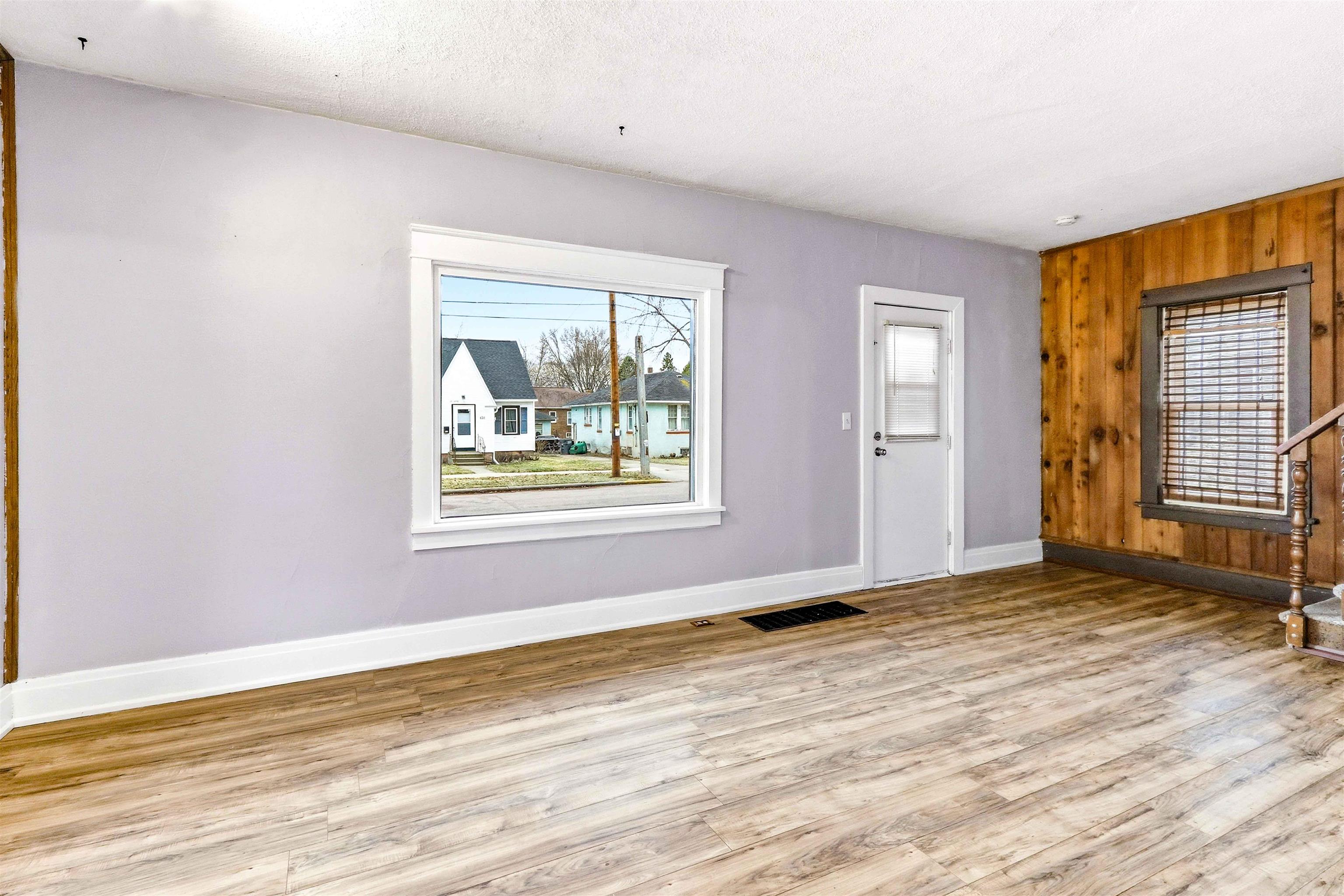 621 AVON STREET, Wisconsin Rapids, Wisconsin 54494, 3 Bedrooms Bedrooms, ,1 BathroomBathrooms,Residential,For Sale,621 AVON STREET,22601167