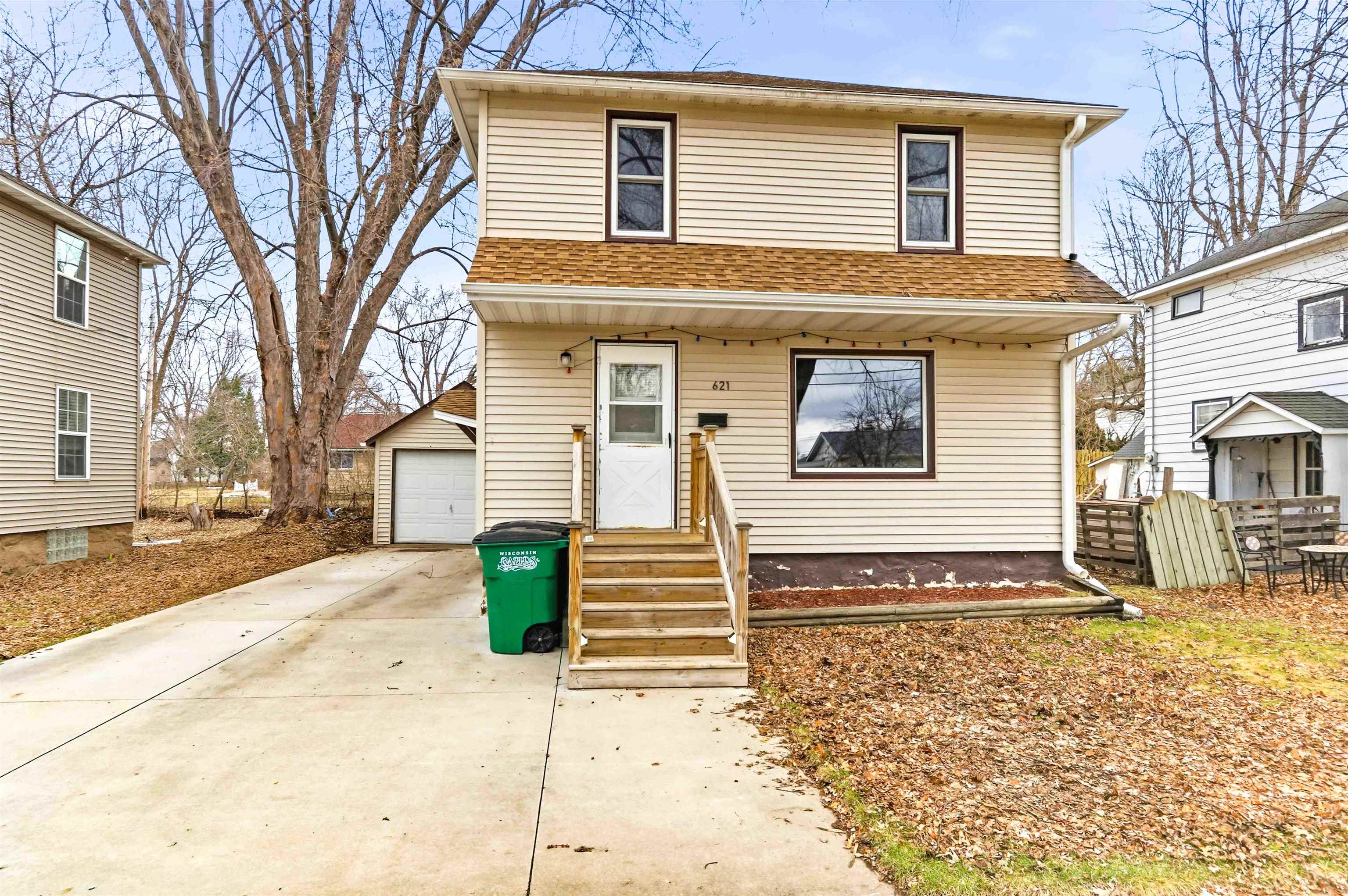 621 AVON STREET, Wisconsin Rapids, Wisconsin 54494, 3 Bedrooms Bedrooms, ,1 BathroomBathrooms,Residential,For Sale,621 AVON STREET,22601167