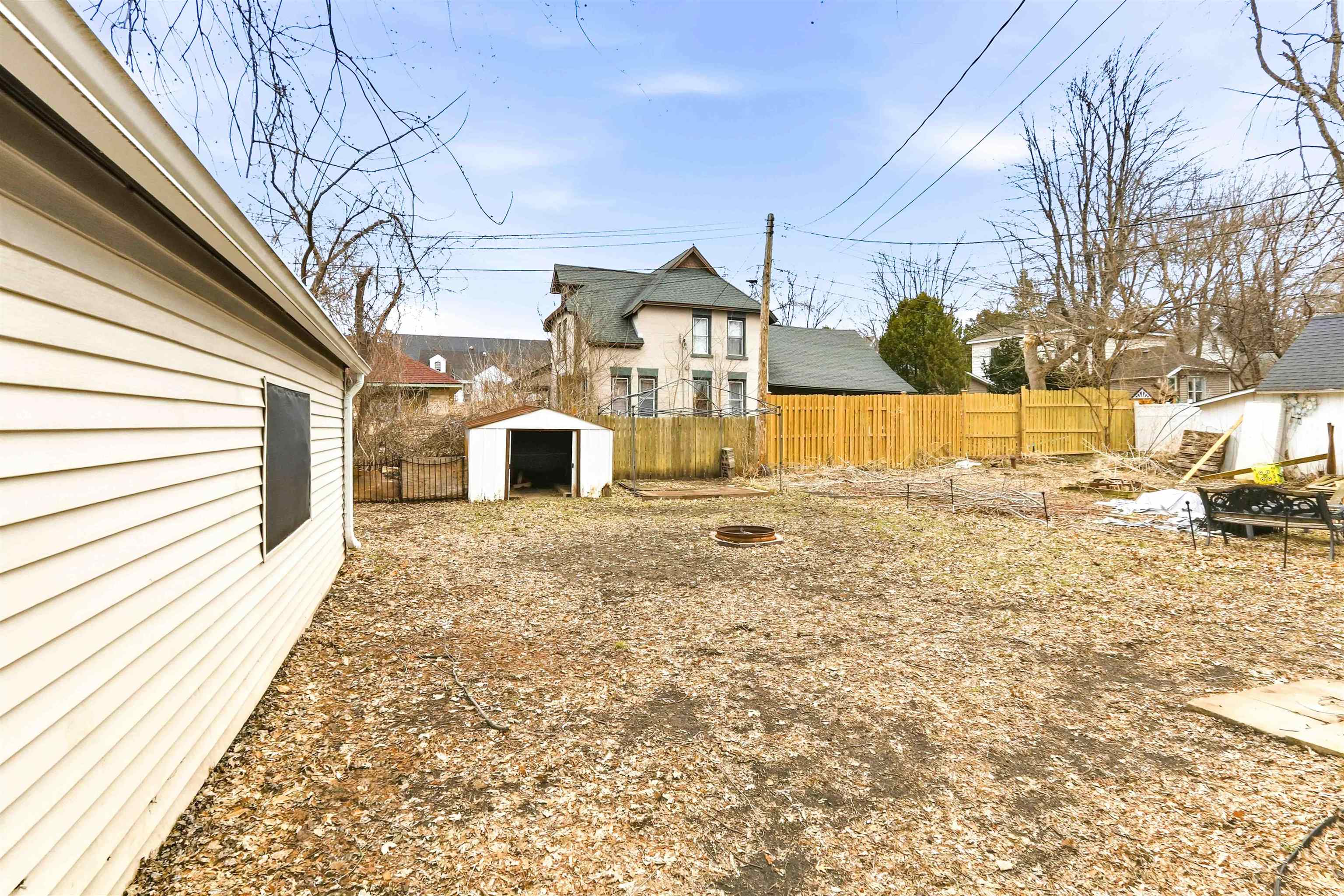 621 AVON STREET, Wisconsin Rapids, Wisconsin 54494, 3 Bedrooms Bedrooms, ,1 BathroomBathrooms,Residential,For Sale,621 AVON STREET,22601167
