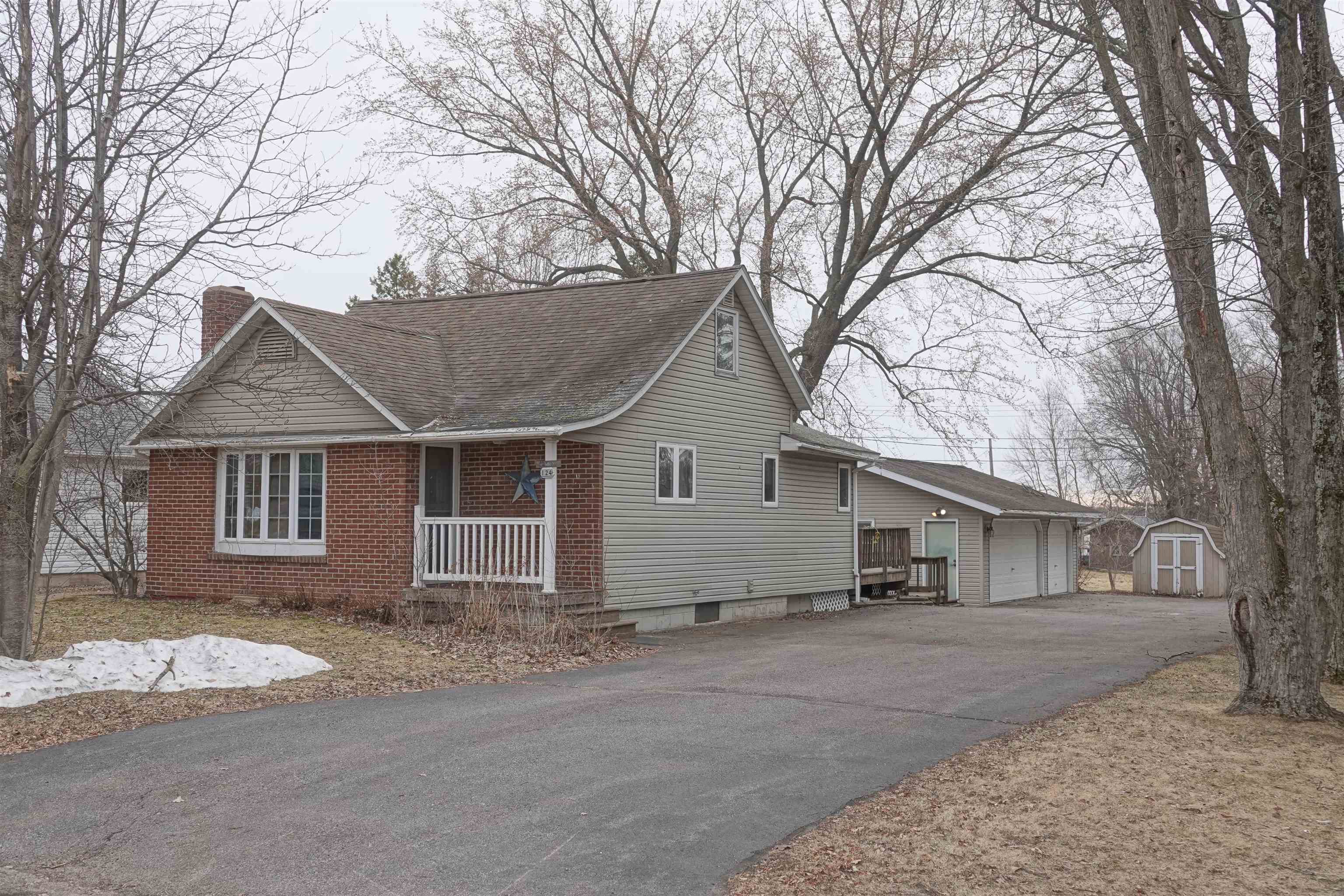 124 N LINCOLN, Stetsonville, Wisconsin 54480, 3 Bedrooms Bedrooms, ,1 BathroomBathrooms,Residential,For Sale,124 N LINCOLN,22601175