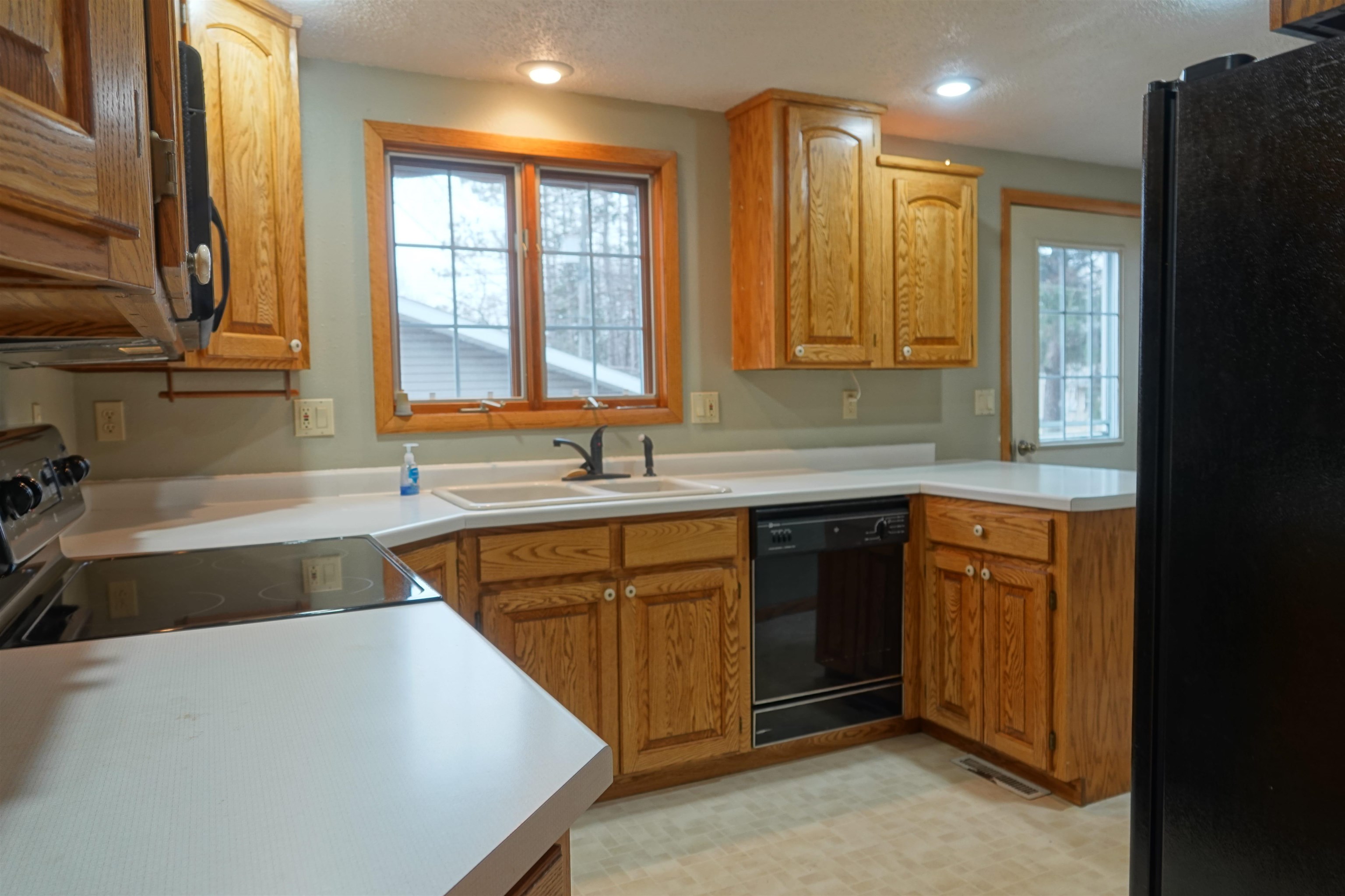 124 N LINCOLN, Stetsonville, Wisconsin 54480, 3 Bedrooms Bedrooms, ,1 BathroomBathrooms,Residential,For Sale,124 N LINCOLN,22601175