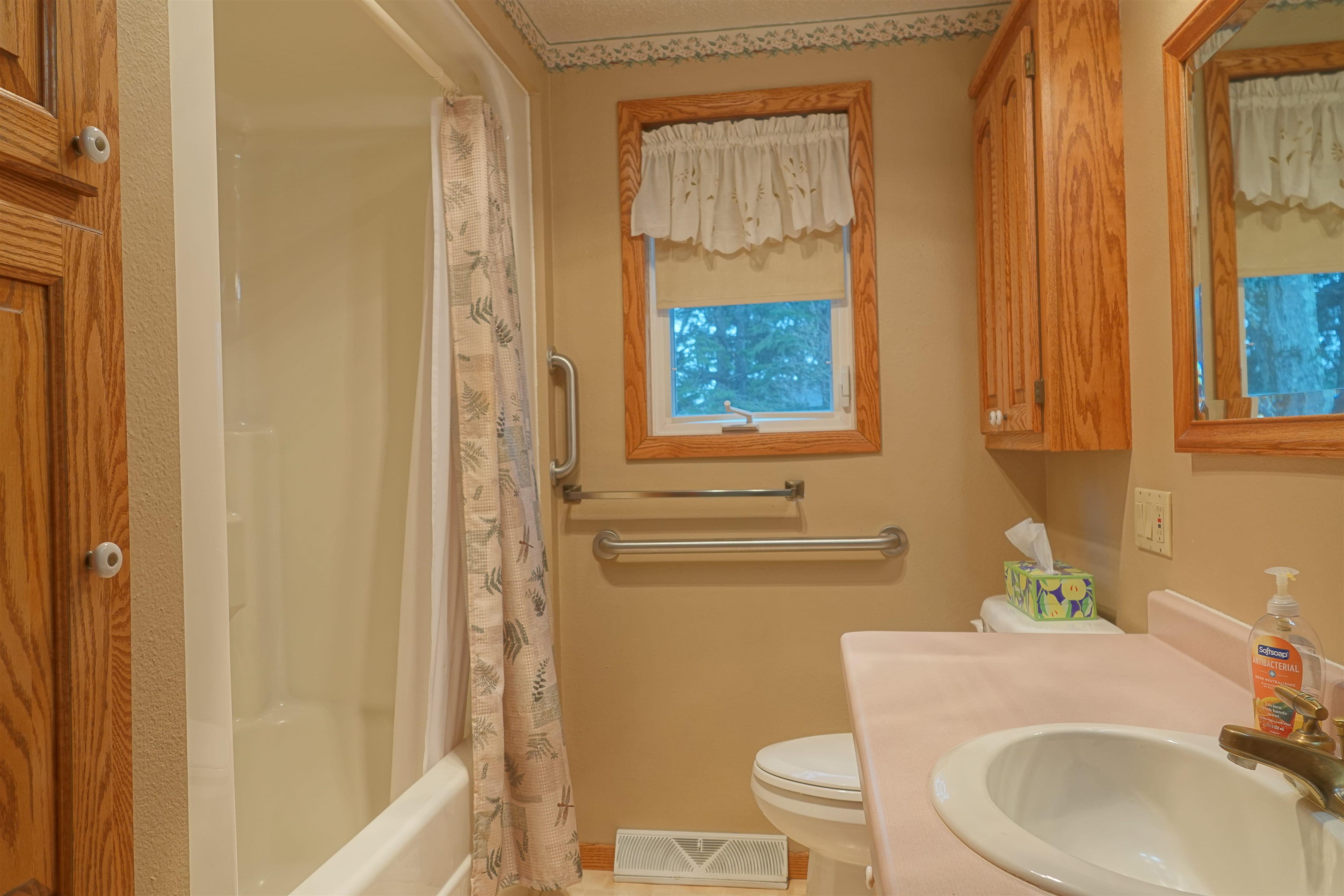 124 N LINCOLN, Stetsonville, Wisconsin 54480, 3 Bedrooms Bedrooms, ,1 BathroomBathrooms,Residential,For Sale,124 N LINCOLN,22601175