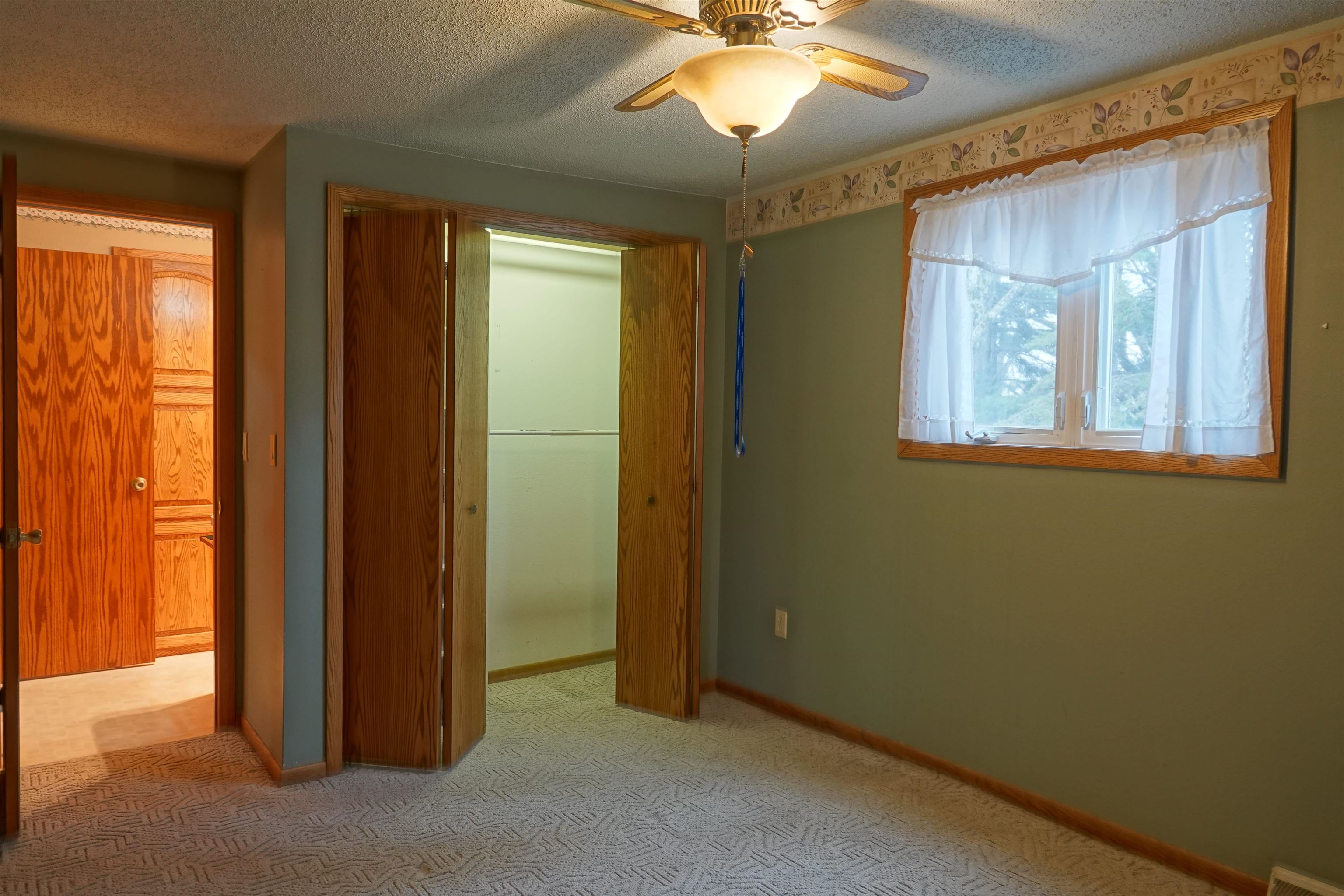 124 N LINCOLN, Stetsonville, Wisconsin 54480, 3 Bedrooms Bedrooms, ,1 BathroomBathrooms,Residential,For Sale,124 N LINCOLN,22601175