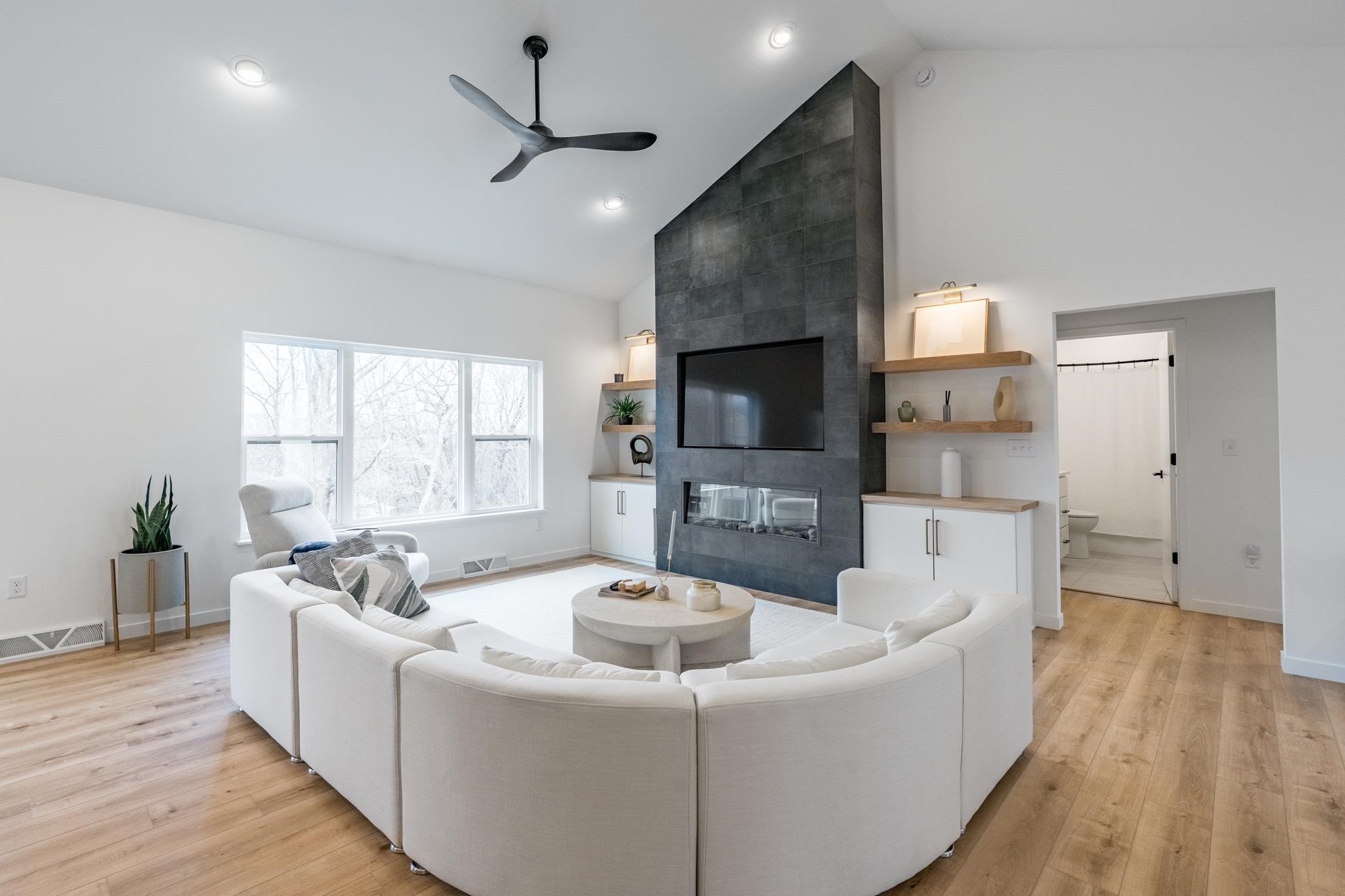 3411 W WAUSAU AVENUE, Wausau, Wisconsin 54401, 5 Bedrooms Bedrooms, ,3 BathroomsBathrooms,Residential,For Sale,3411 W WAUSAU AVENUE,22601183